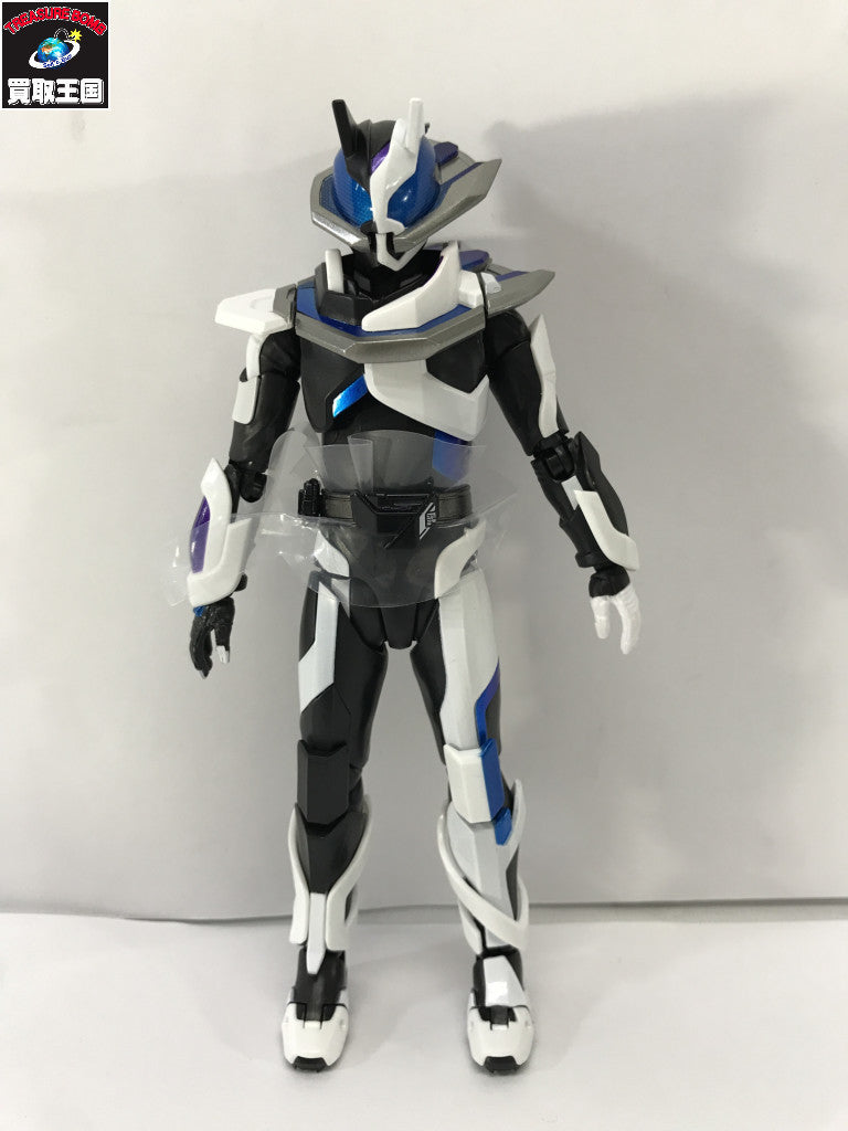 s.h.figuarts 仮面ライダージーン フィギュア/グッズ