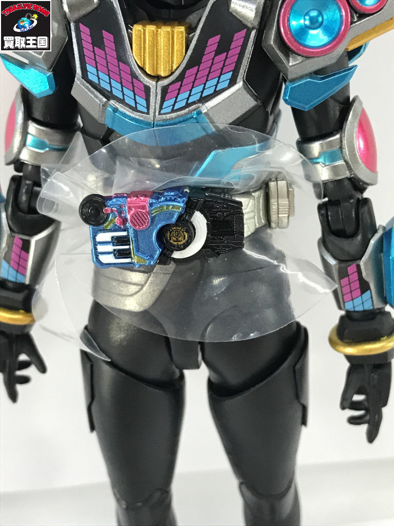 s.h.figuarts 仮面ライダーナーゴ ビートフォーム フィギュア/グッズ