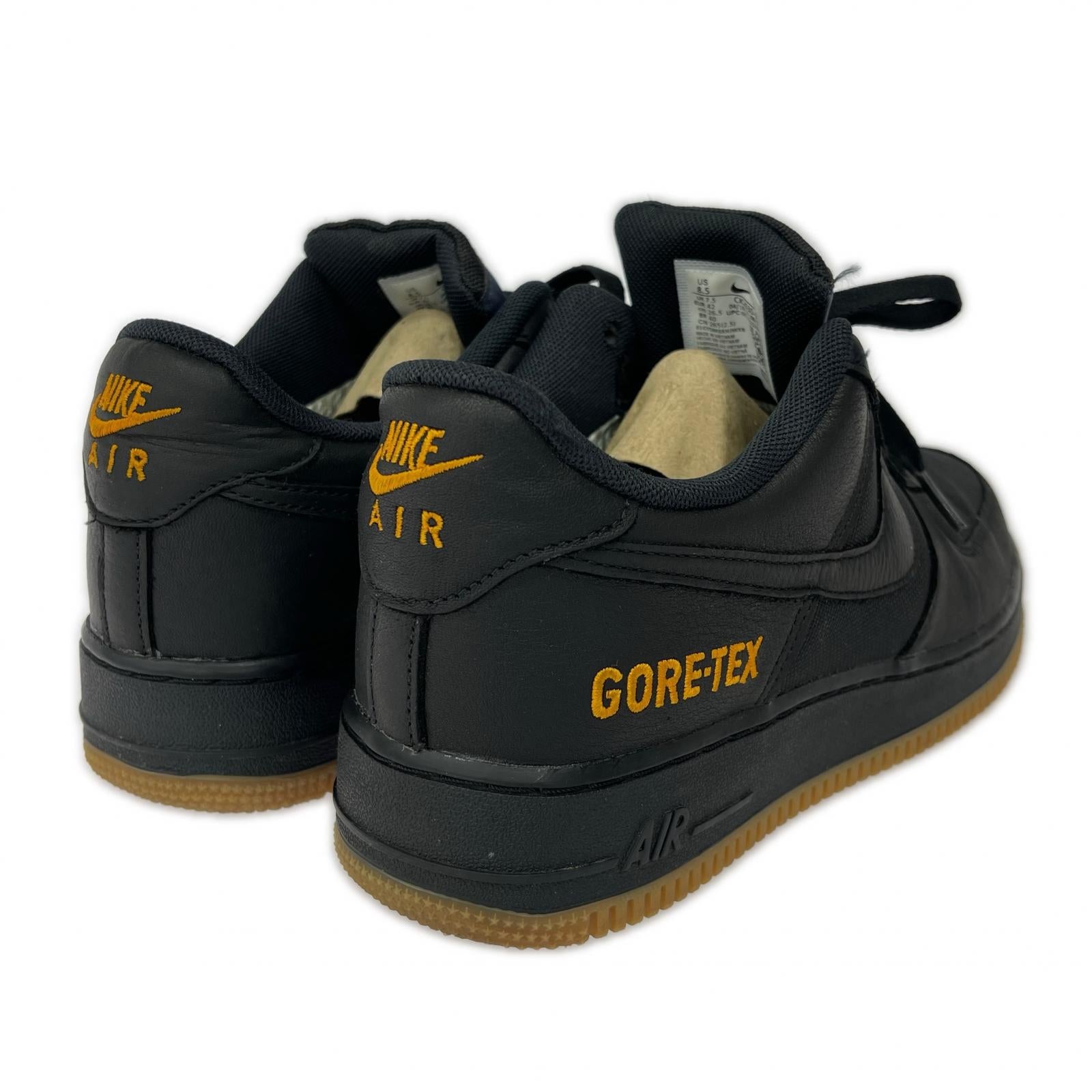 スニーカー AIR FORCE 1 GORE-TEX 黒黄 (26.5)