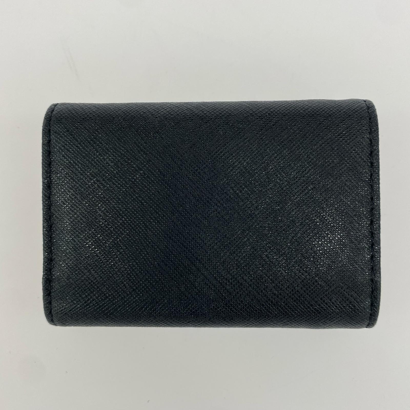 コンパクトウォレット SAFFIANO ENVELOPE BILLFOLD 黒
