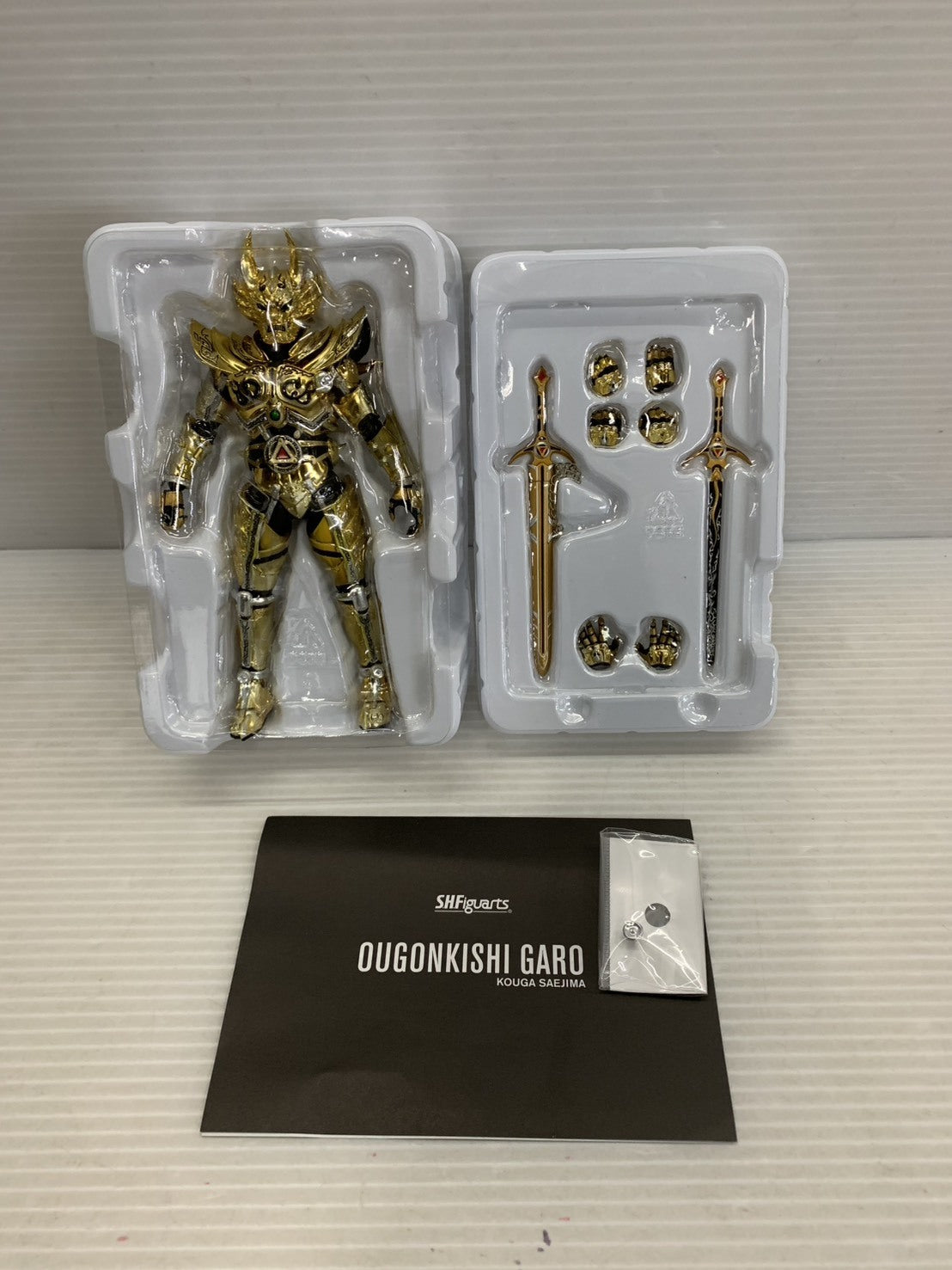 S.H.フィギュアーツ(真骨彫製法) 黄金騎士ガロ(冴島鋼牙) フィギュア/グッズ