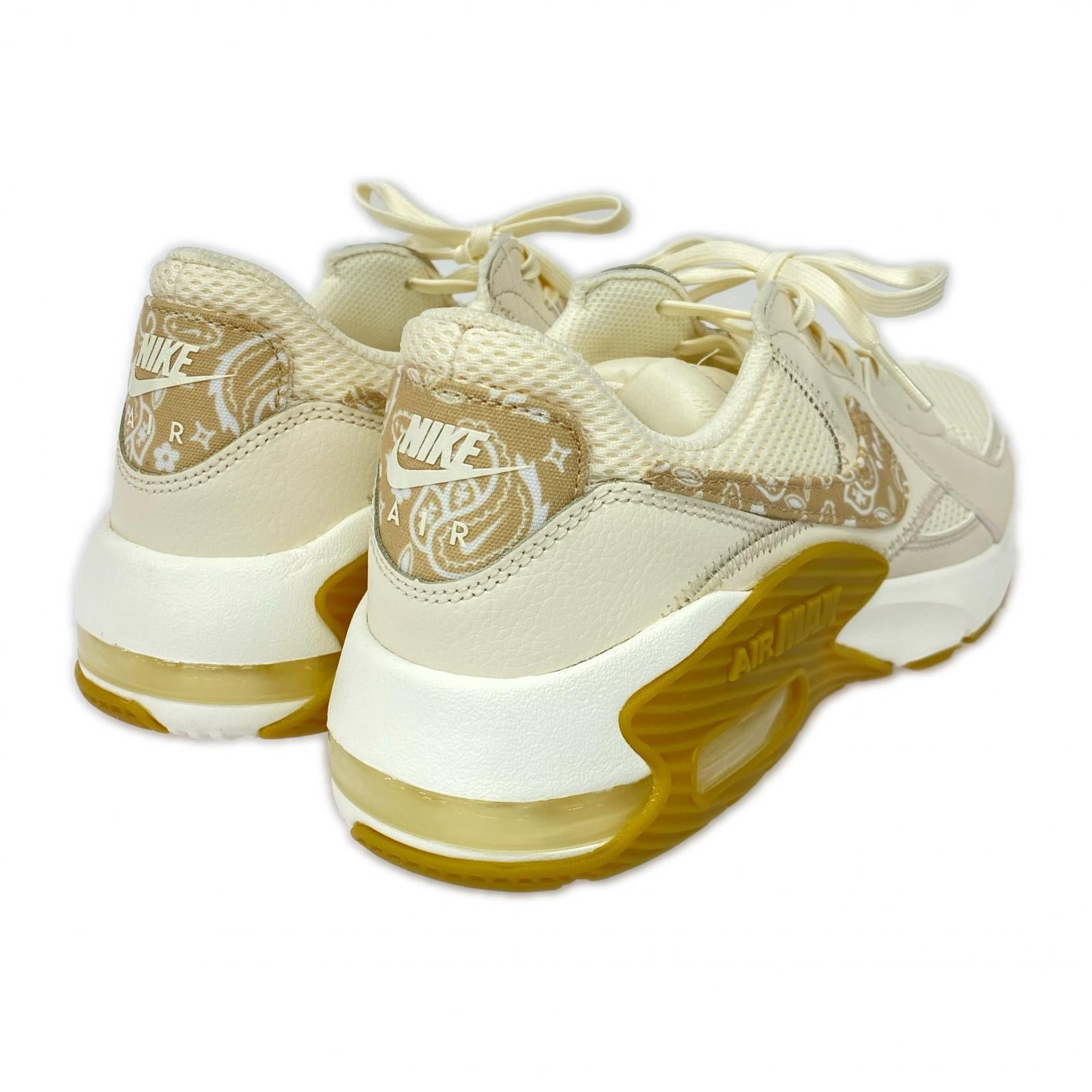 スニーカー WMNS Air Max Excee 26.5cm 26.5cm (US8 1/2 UK8 EU43) ホワイト