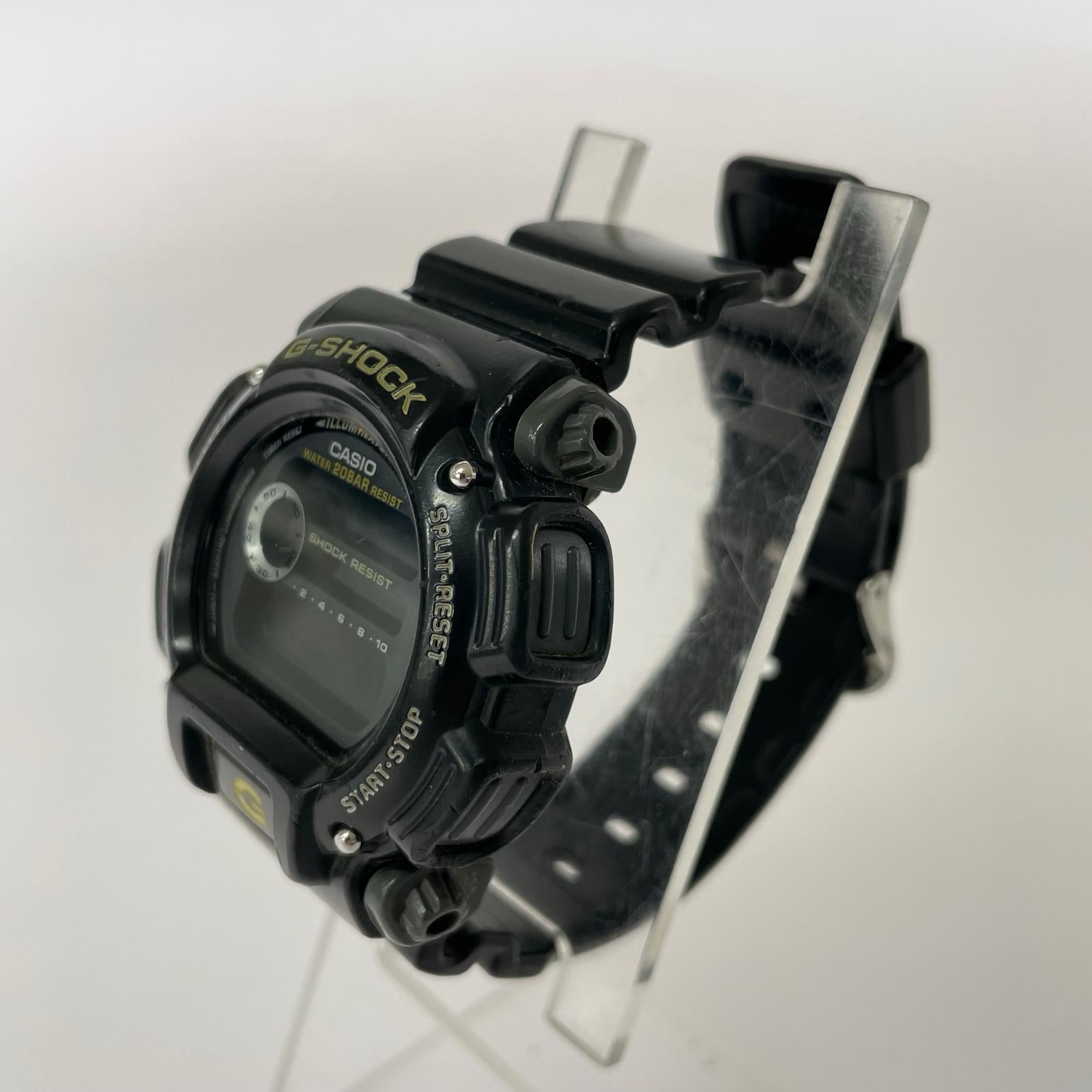 腕時計 DW-9052 3232 QZ腕時計 ブラック