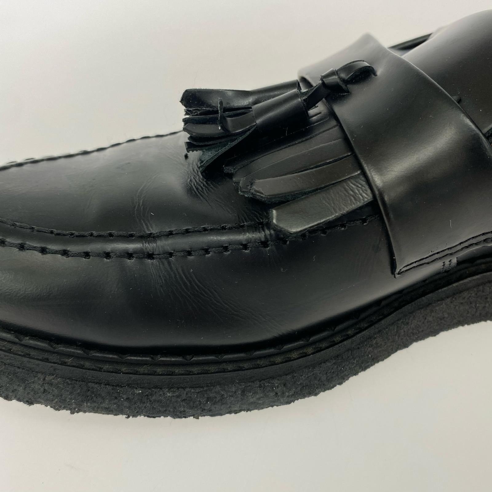 シューズ ×FRED PERRY タッセルローファー 黒 (7) ブラック