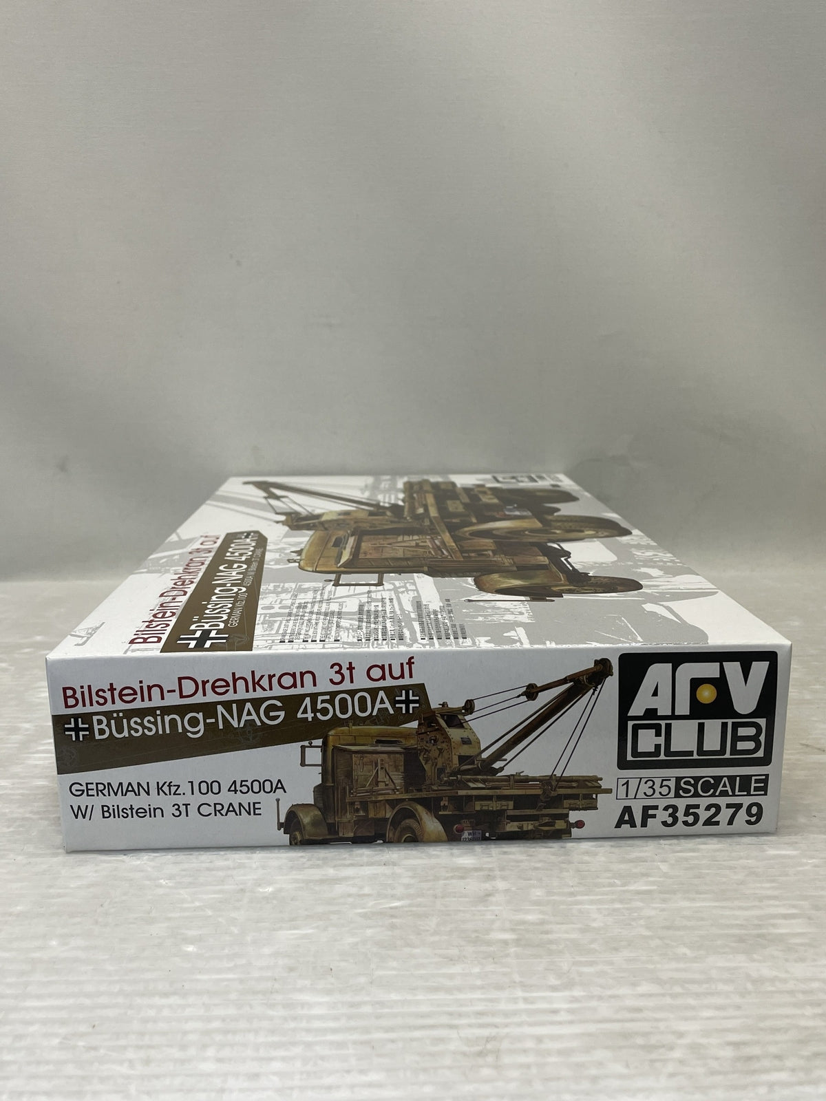 1/35 Blistein-Drehkran 3t auf Bussing ミリタリープラモ