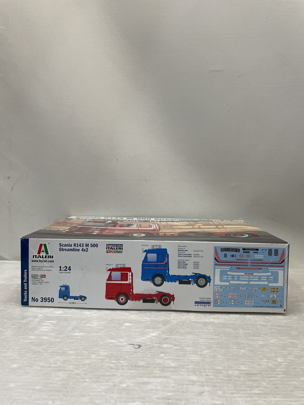 1/24 スカニア R143 M500 ストリームライン 4×2 ミリタリープラモ