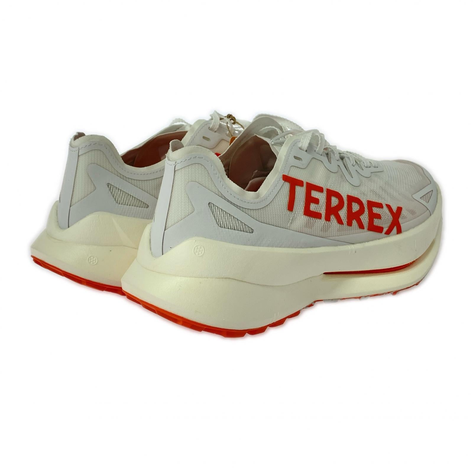 シューズ TERREX IH3764 28.5cm (US10 1/2 UK10 EU47) ホワイト
