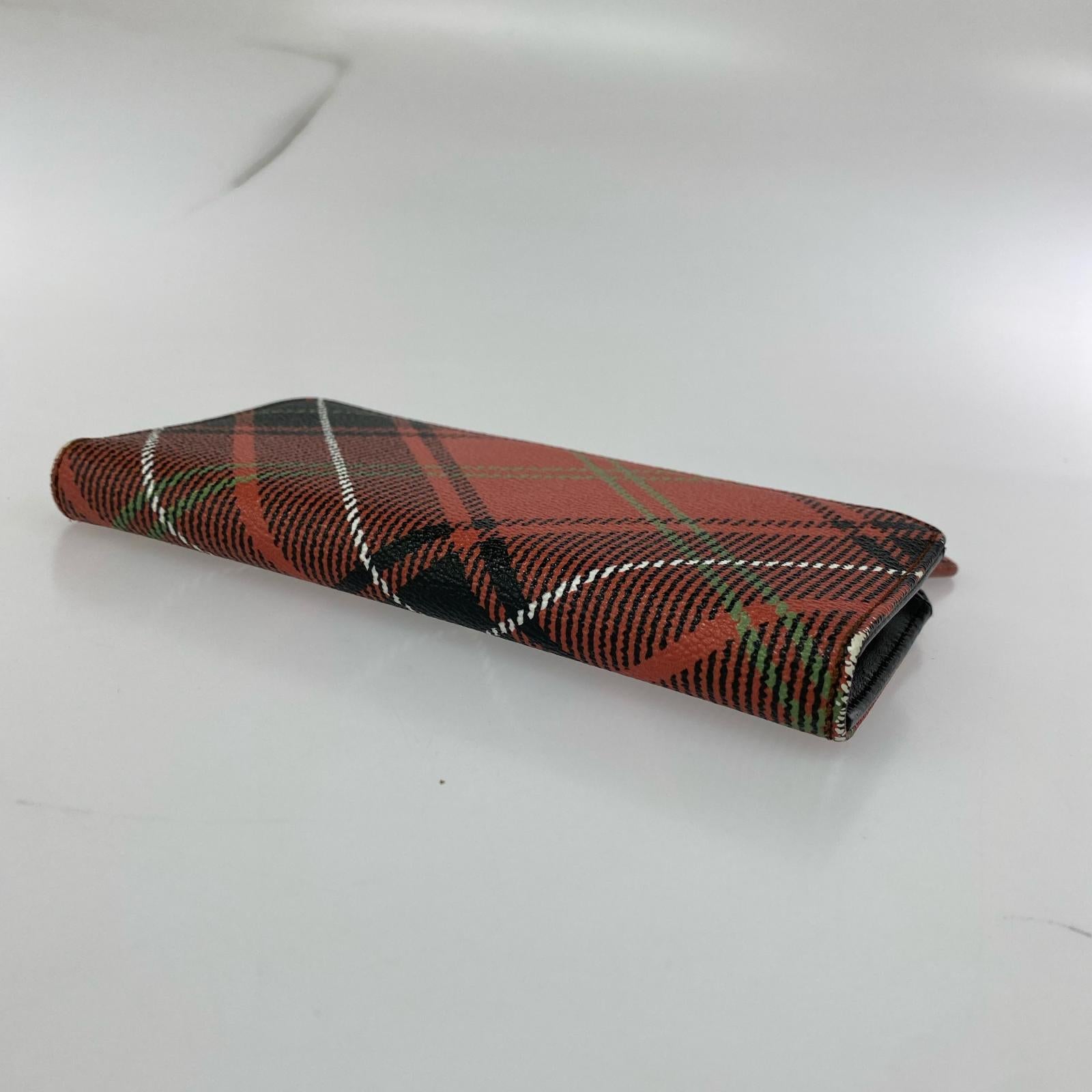 長財布 ラウンドファスナー チェック