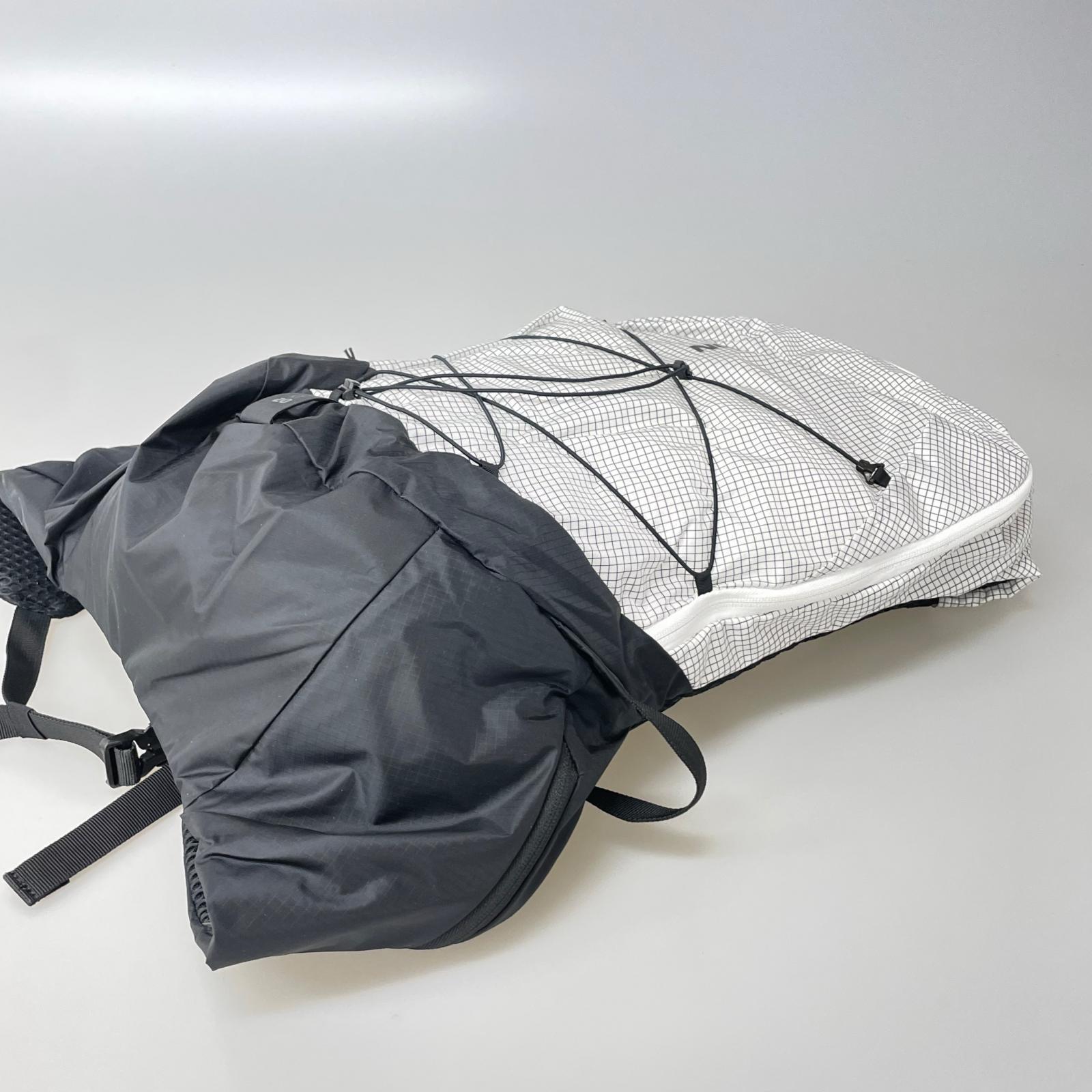 リュック・デイパック TRAILBLAZER 20 COMMUTER 白 ホワイト