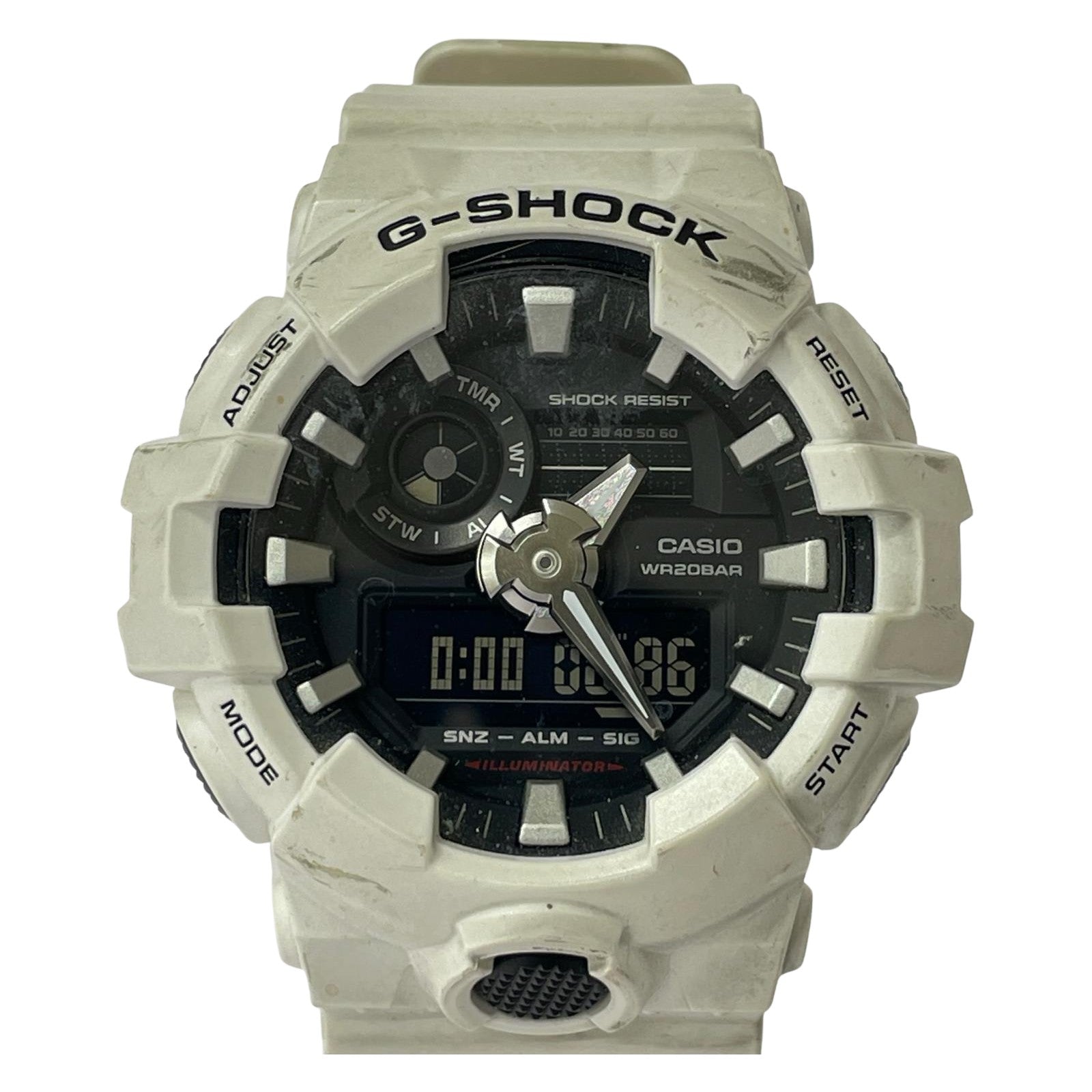 腕時計 GA-700 ホワイト