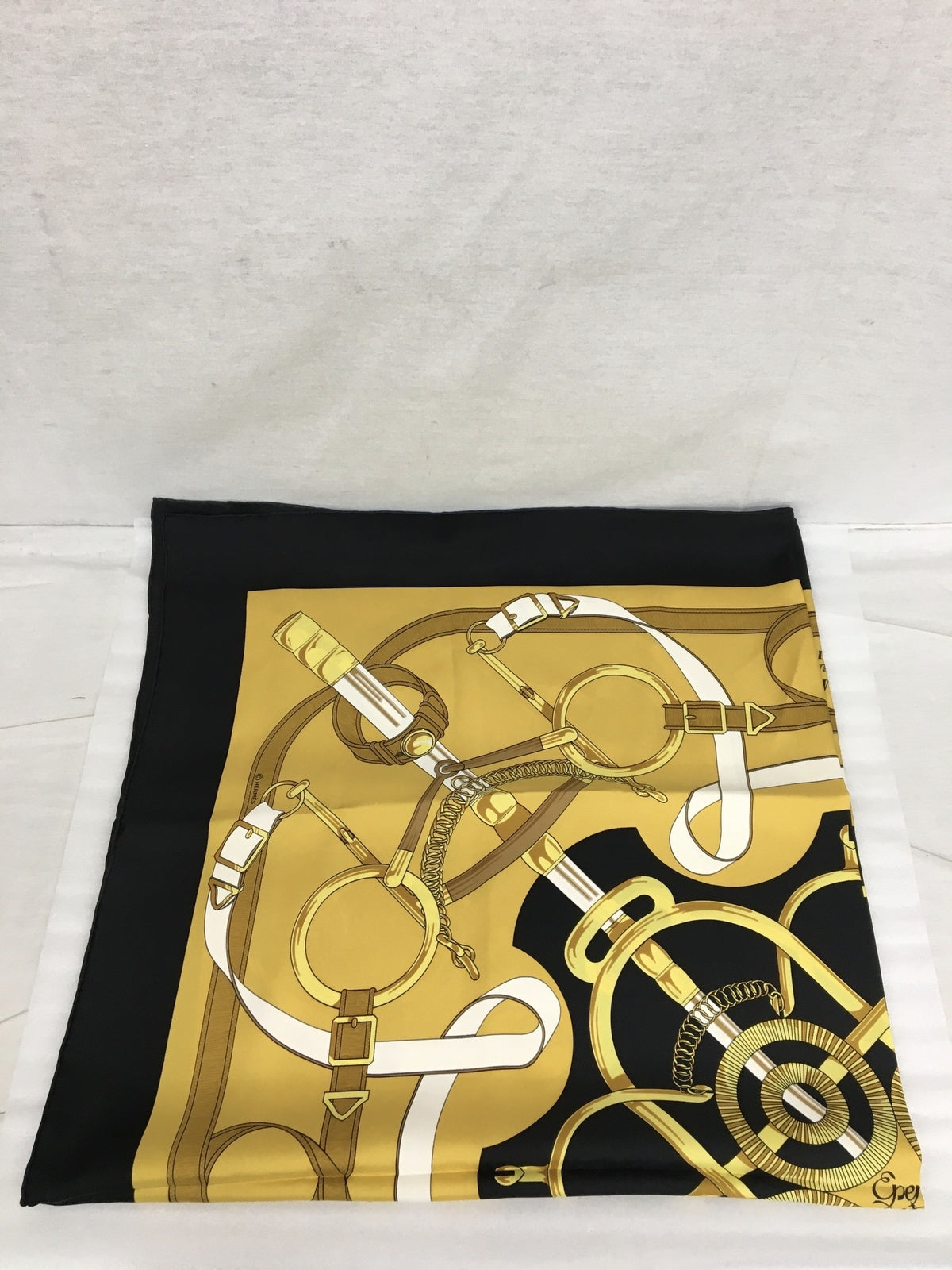 HERMES　黄金の拍車 ｽｶｰﾌ