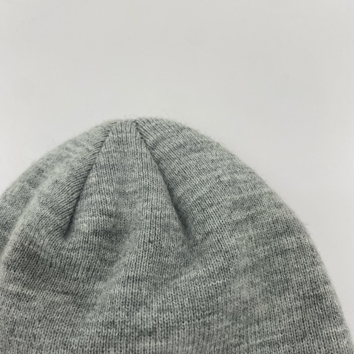 ニットキャップ 19AW Bandana Box Logo New Era Beanie 灰 グレー