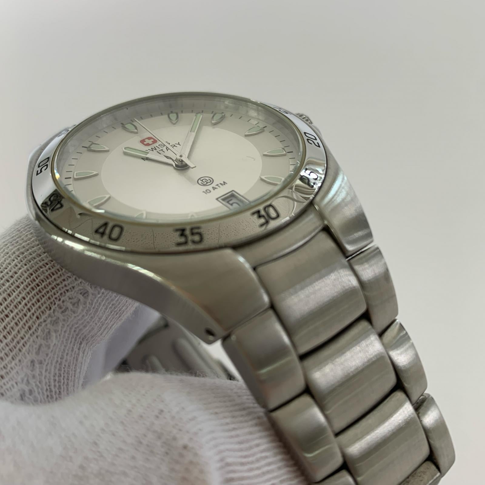 腕時計 swiiss military ホワイト