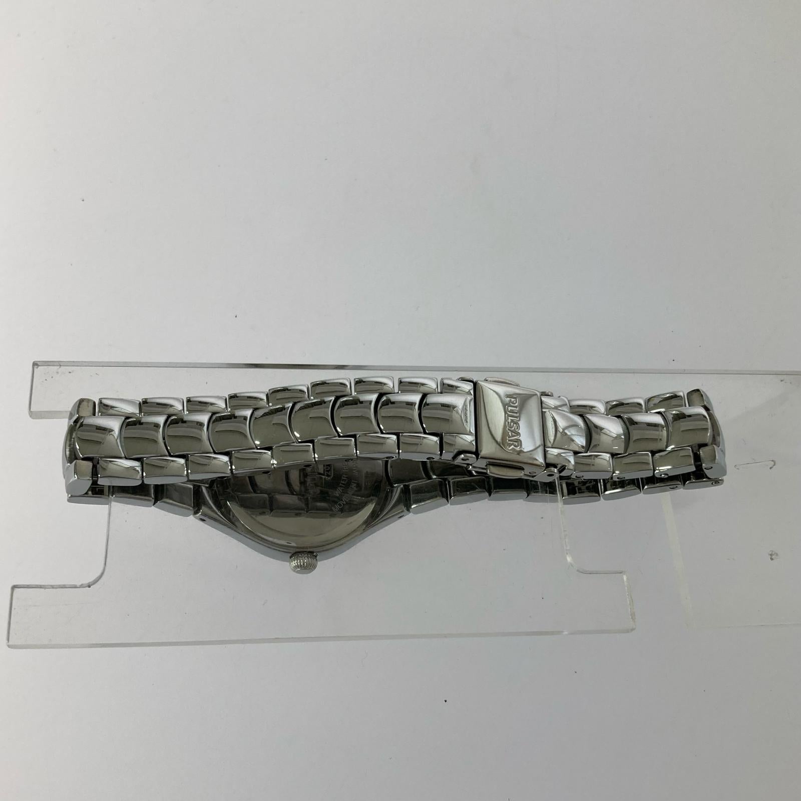 腕時計 pulsar 石付き シルバー