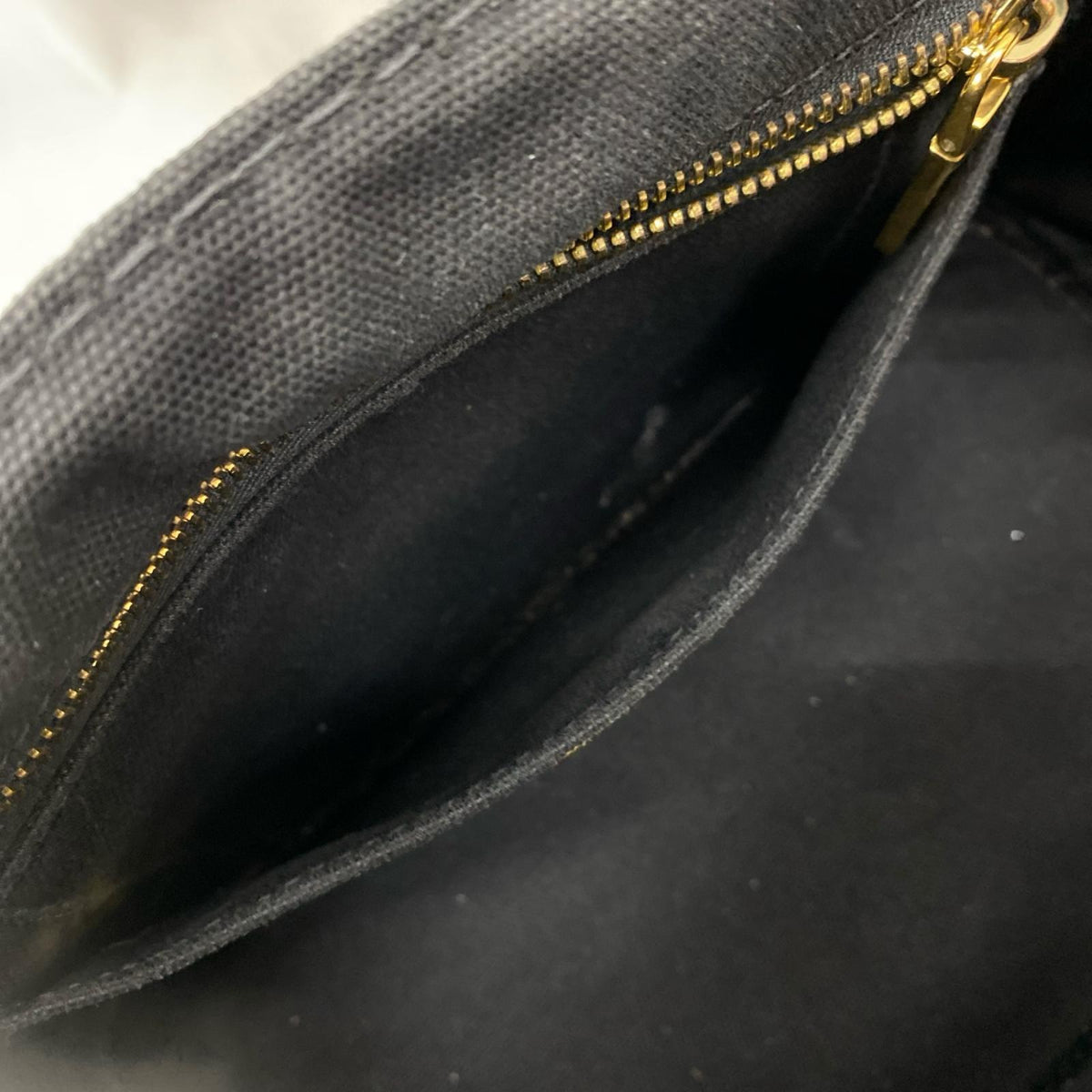 PRADA カナパ キャンパストートバッグ 黒 BN2439
