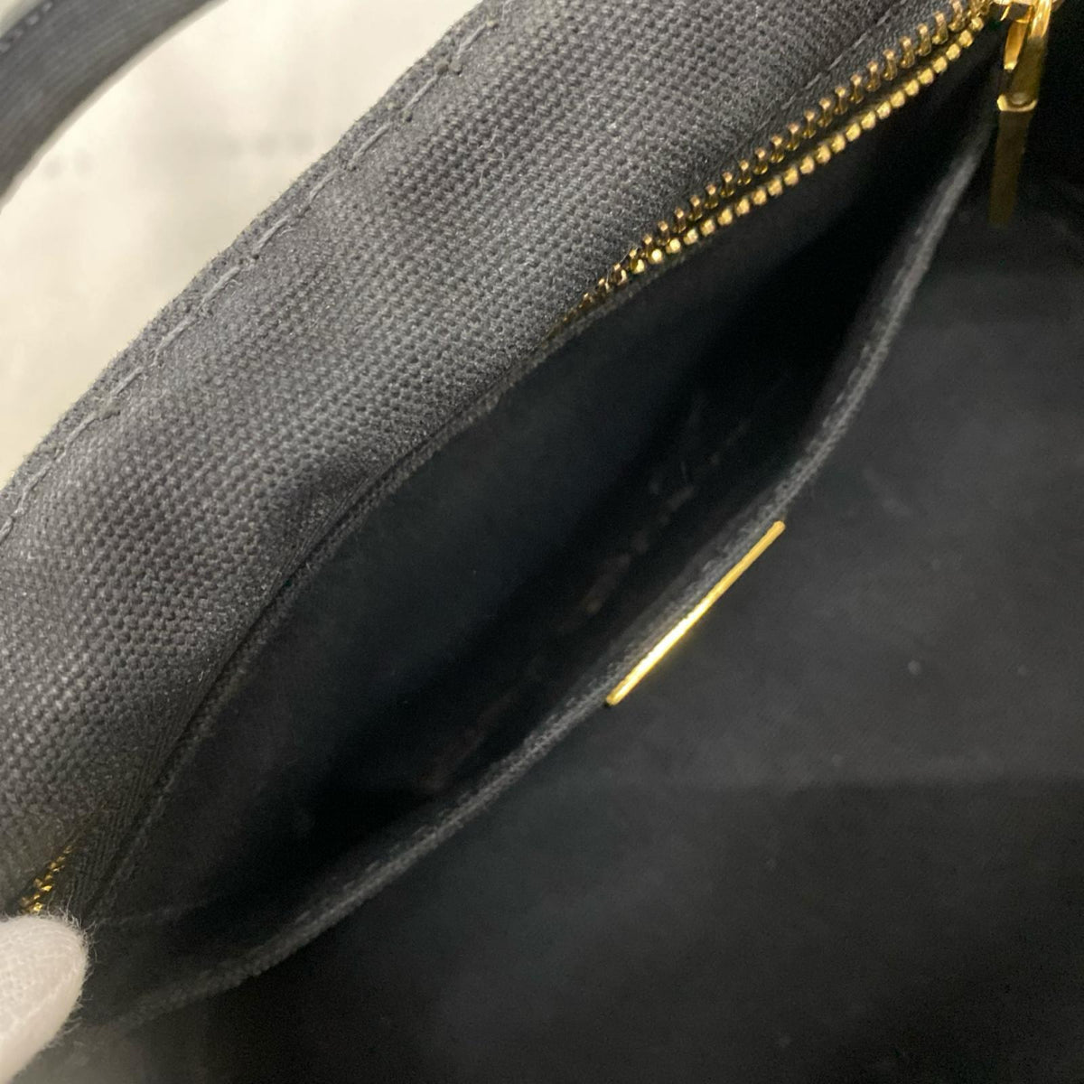 PRADA カナパ キャンパストートバッグ 黒 BN2439