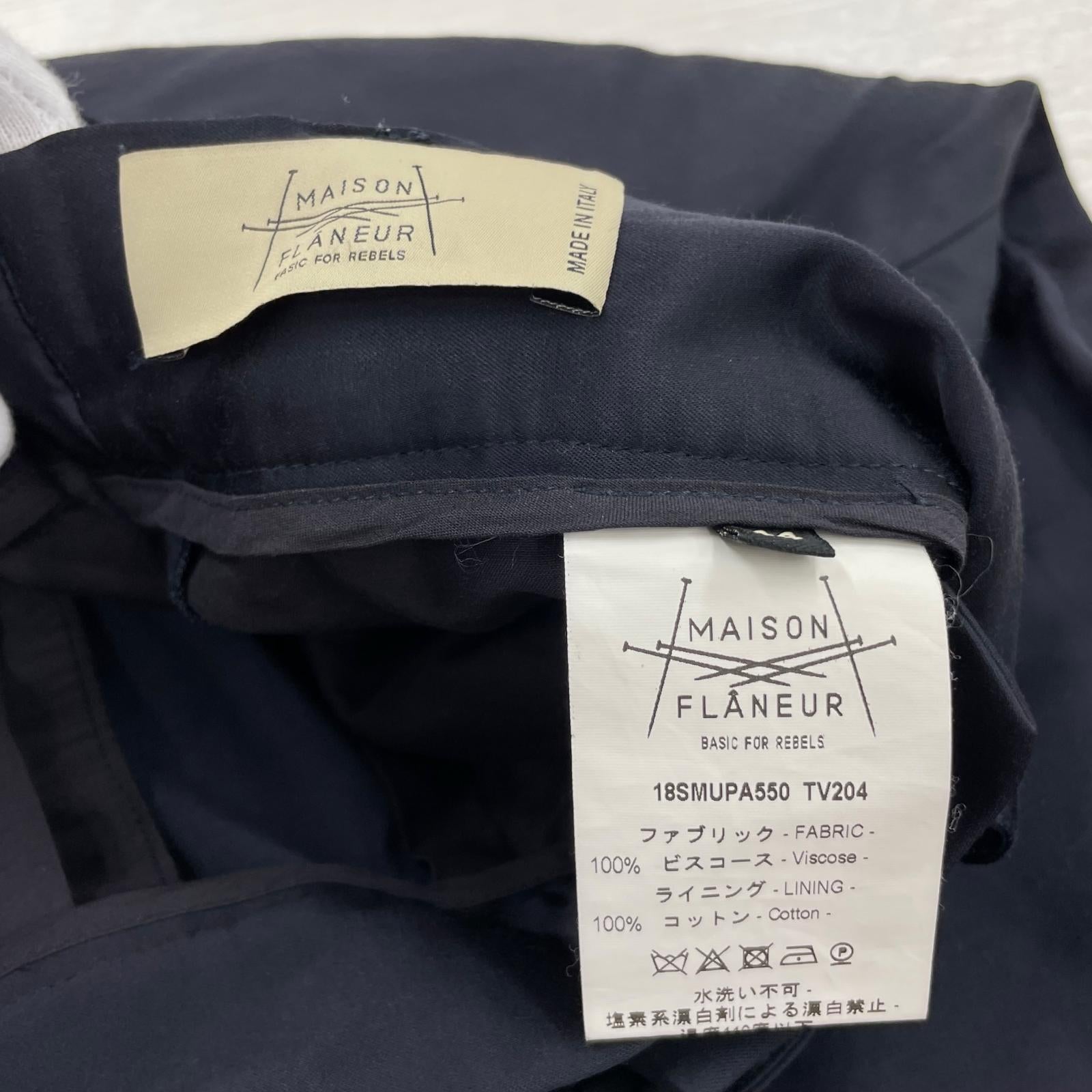 ショートパンツ MAISON FLANEUR ショートパンツ 44 ネイビー 44 ネイビー