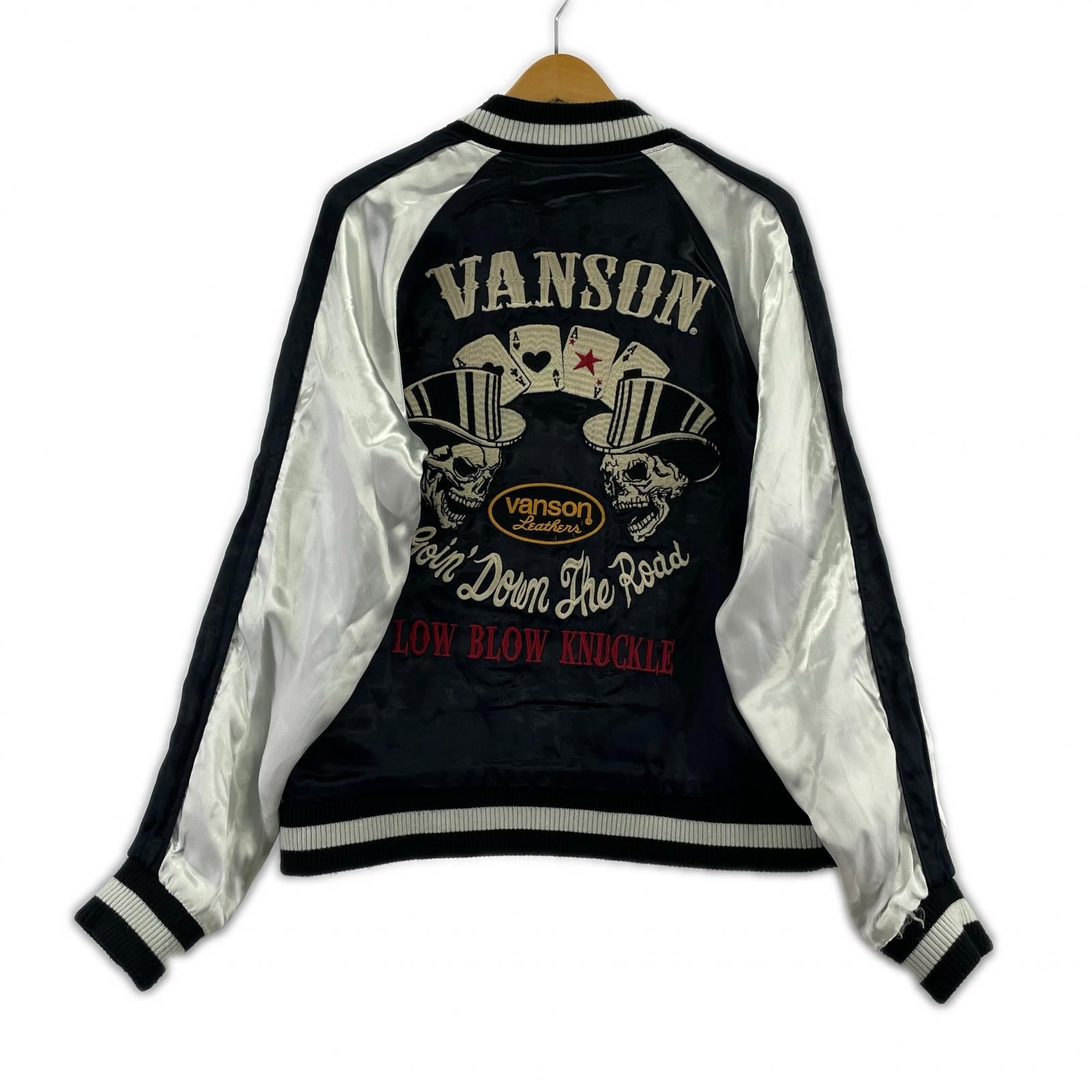 ジャケット VANSON ブルドッグ×スカル リバーシブルスカジャン M 黒 M