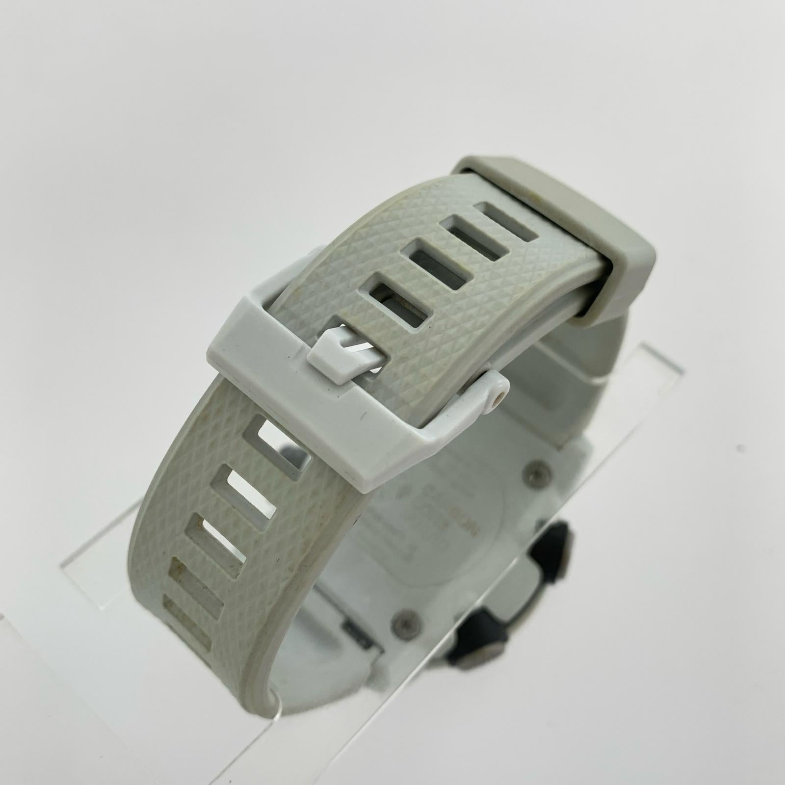 腕時計 GA-2000 白 デジタル ホワイト