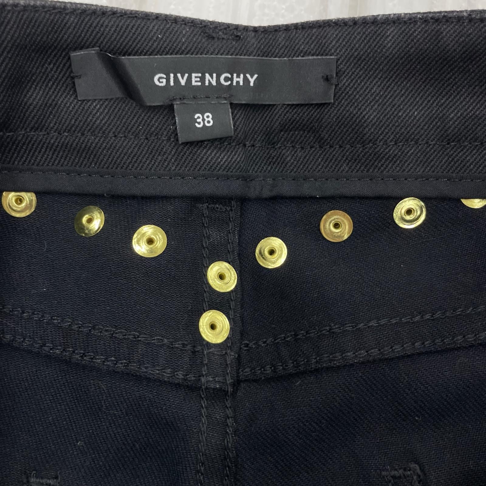 デニムパンツ GIVENCHY ゴールドスタッズ スキニーブラックデニムパンツ 38 黒 38 ブラック