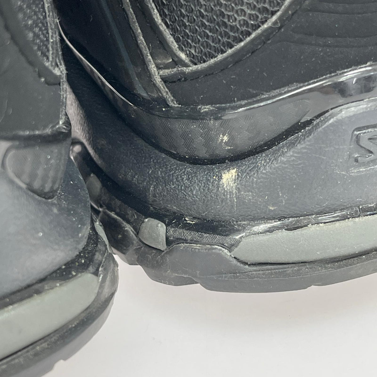 スニーカー SALOMON Salomon XA PRO 3D V9 黒 393322 (26) 26cm (US8 UK7 1/2 EU42) ブラック