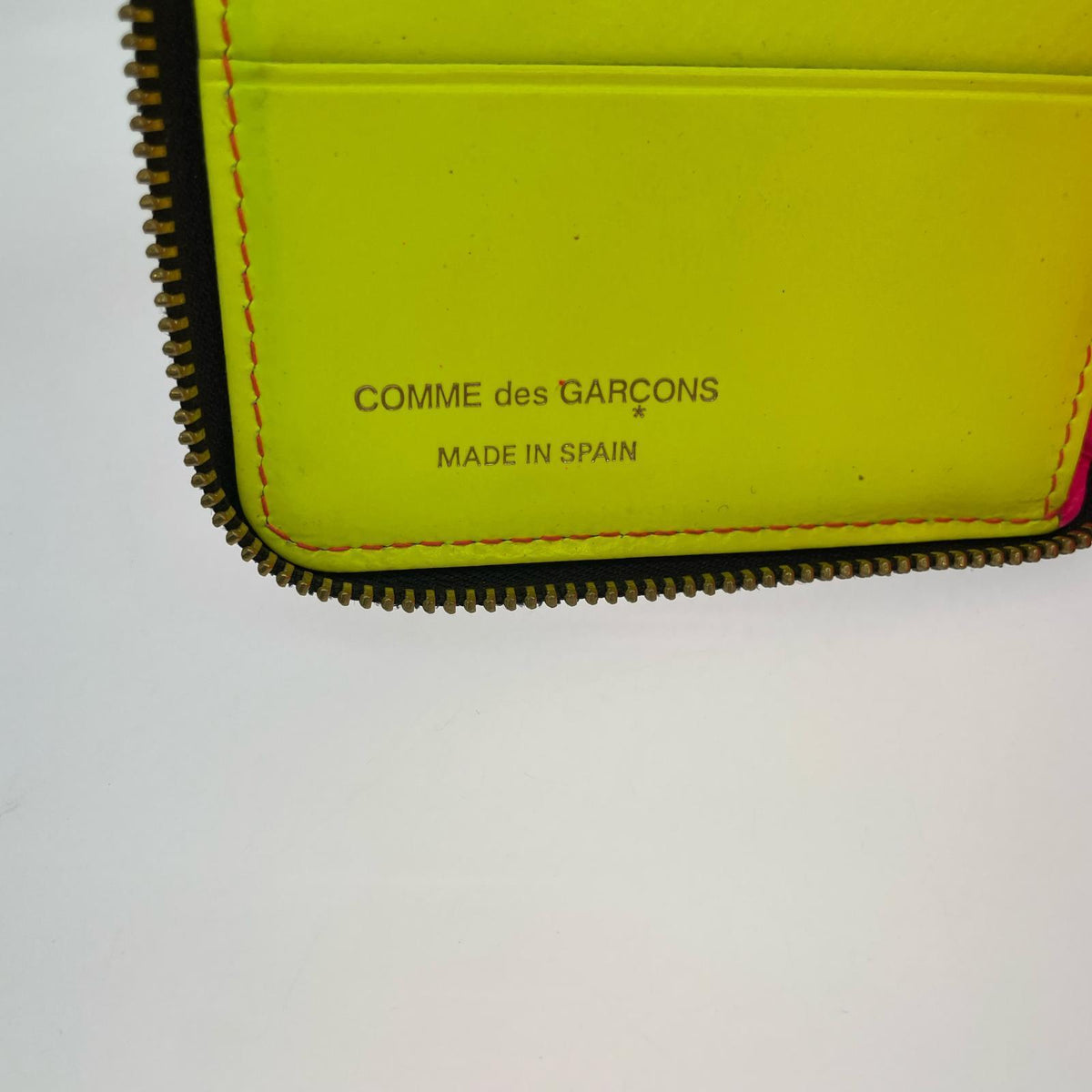 コンパクトウォレット Wallet COMME des GARCONS SUPER FLUO PNK