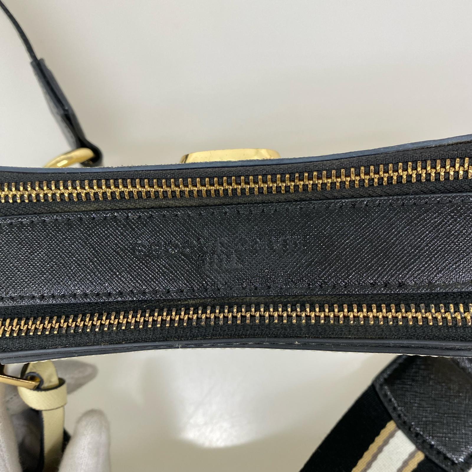 ショルダーバッグ SNAPSHOT スナップショット M0012007 136 ベージュ