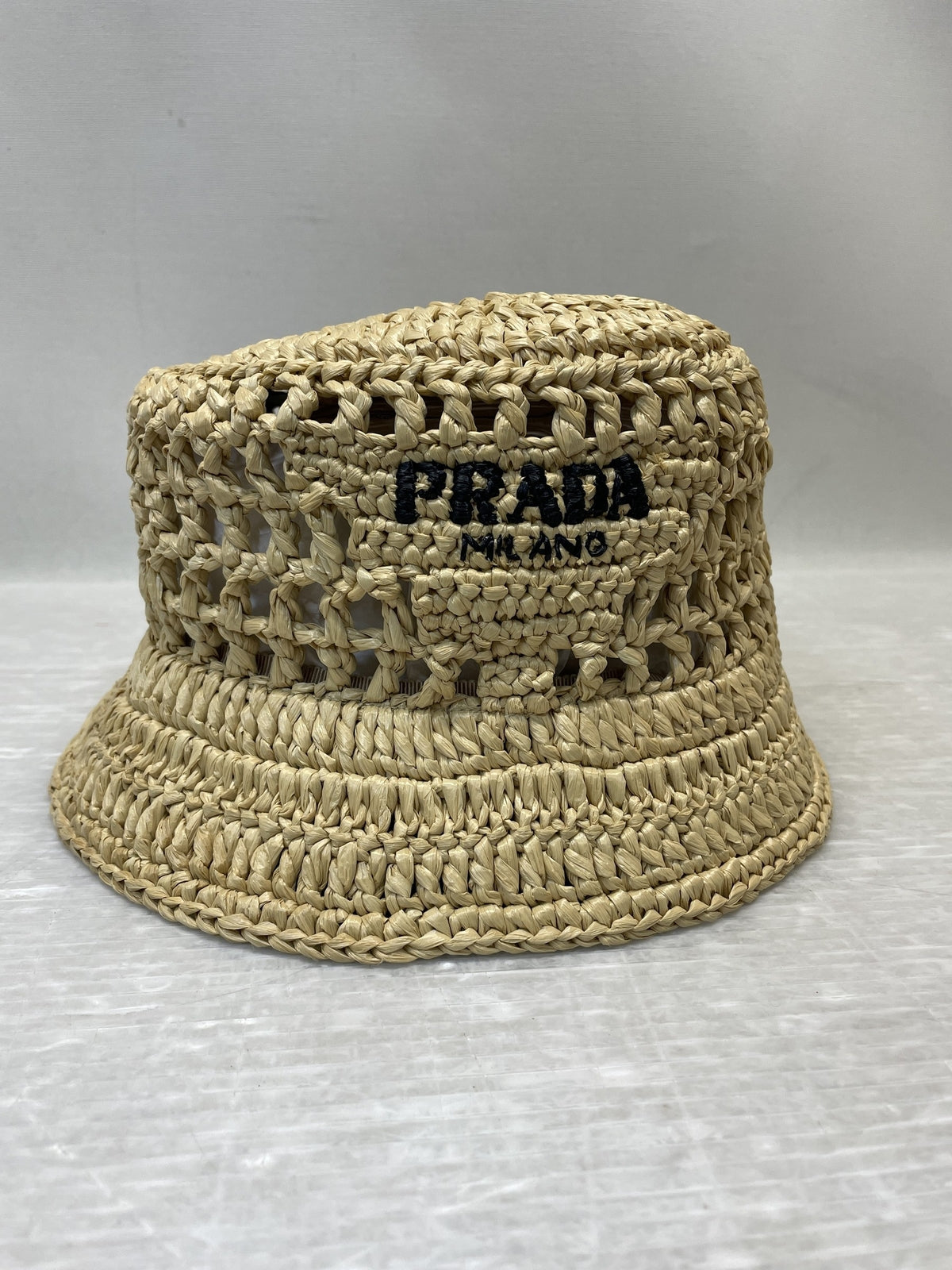 PRADA ウーブンファブリック クロシェバケットハット M ベージュ 1HC137