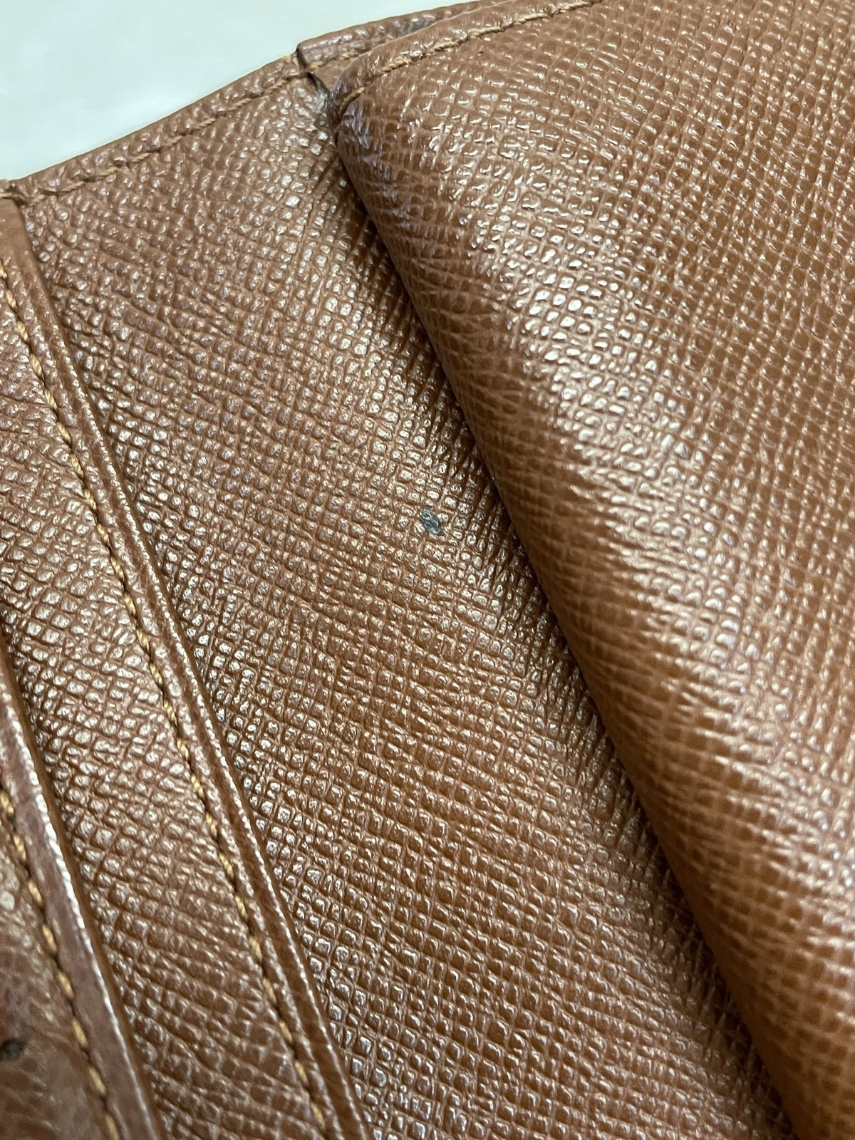 LOUIS VUITTON モノグラム ポルトモネ ヴィエノワ M61663