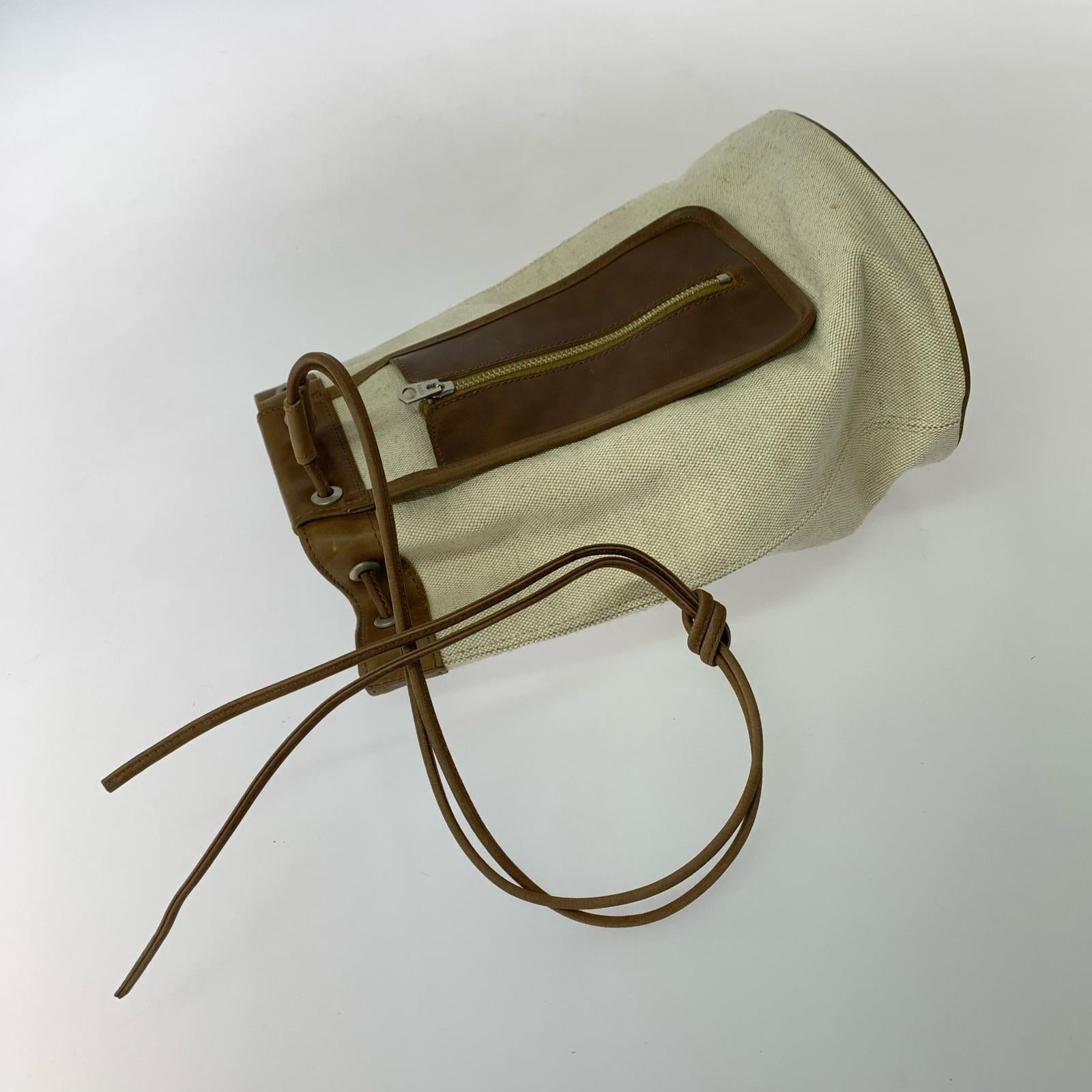 ショルダーバッグ 26ss forme Drawstring bag ホワイト
