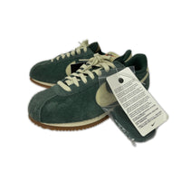 スニーカー Cortez Vintage Suede ビンテージグリーン/クリーム 25cm (US7 UK6 1/2 EU40)