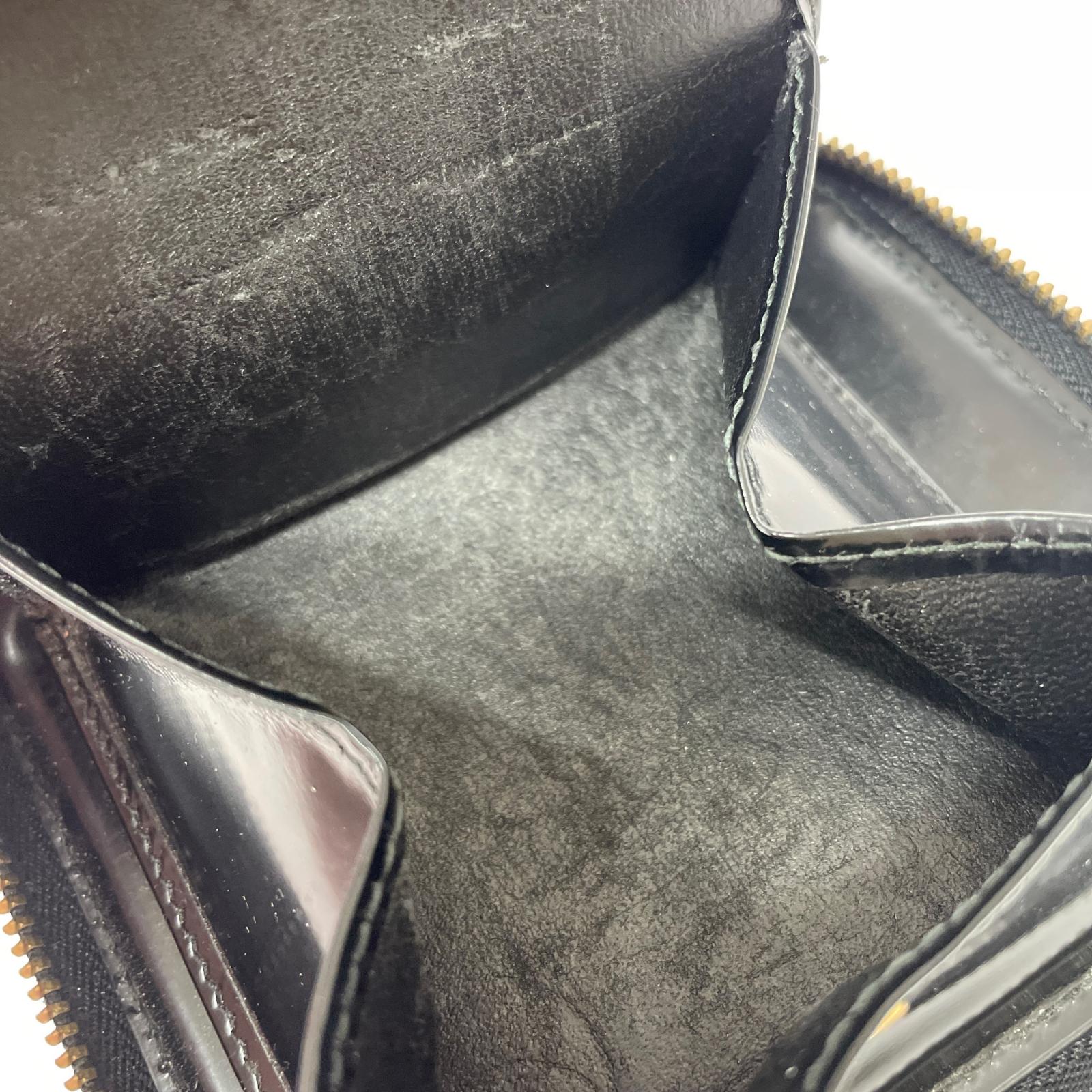 コンパクトウォレット ドットエンボス ジップウォレット BLK ブラック