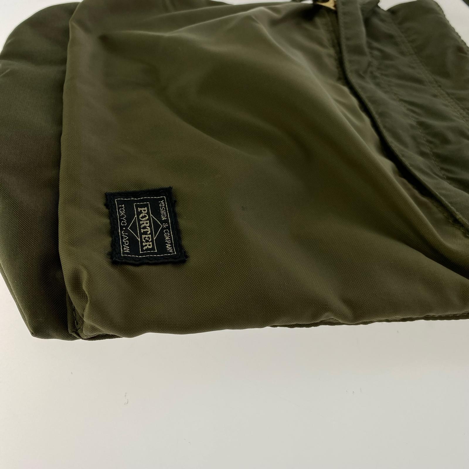 ショルダーバッグ PORTER　カーキ　ショルダーバッグ カーキ