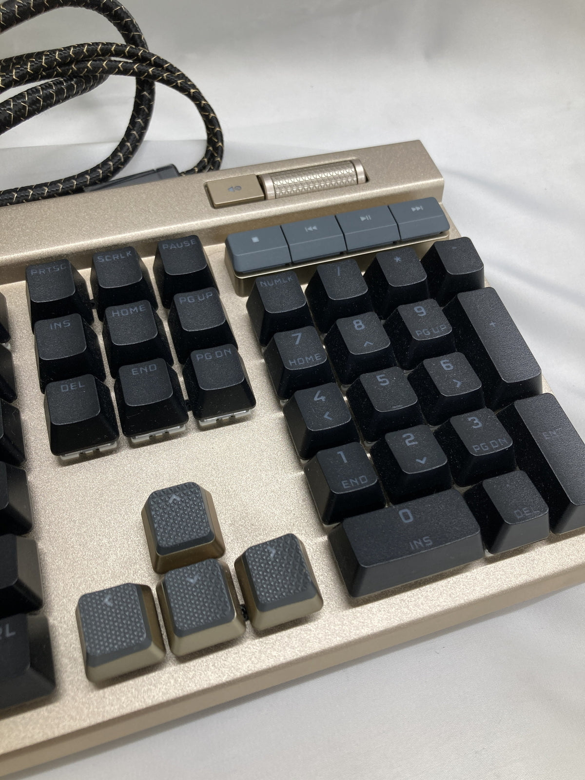 CORSAIR K100 RGB ゲーミングキーボード ゴールド K100 PC周辺機器