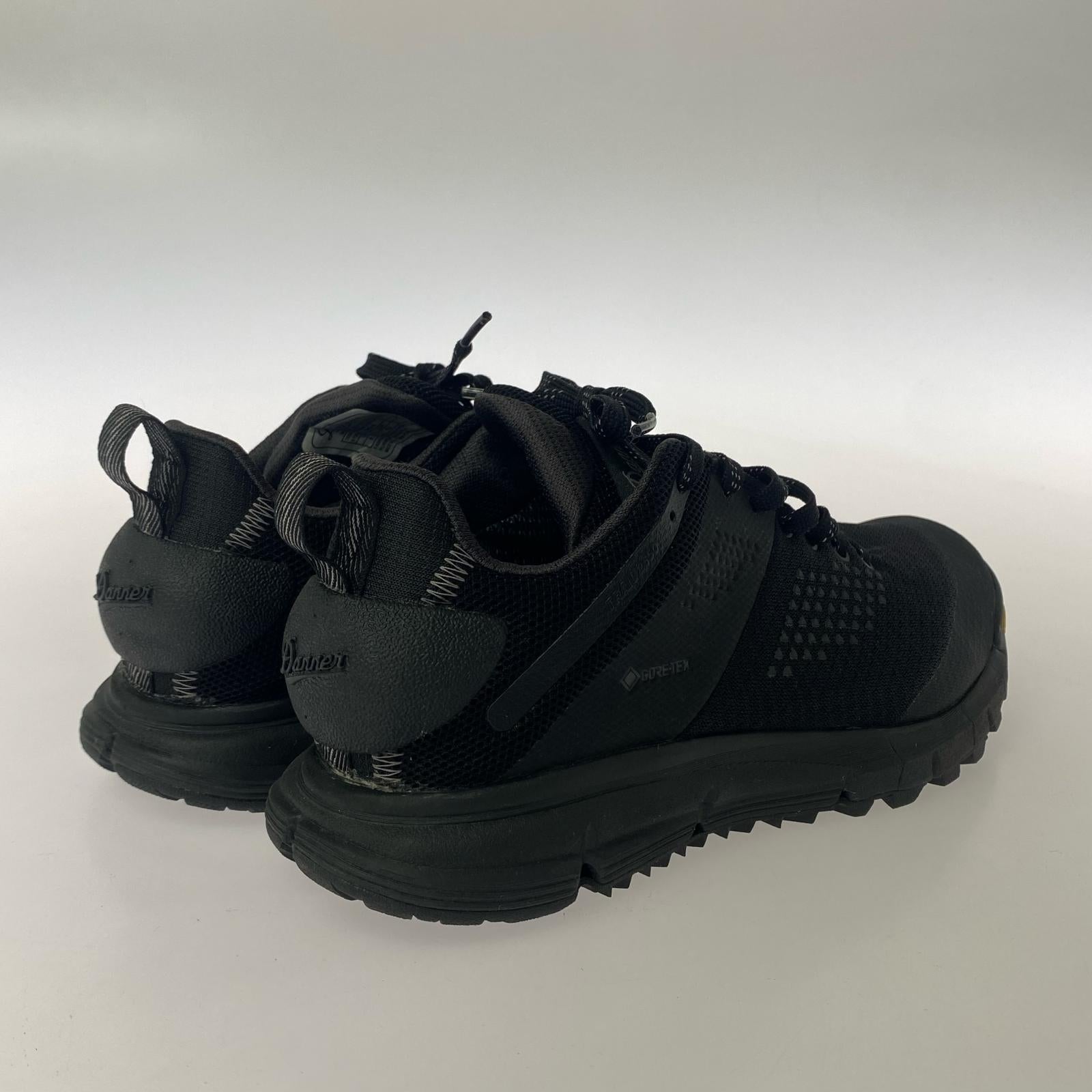 スニーカー TRAIL 2650 MESH GTX (8.5) ブラック