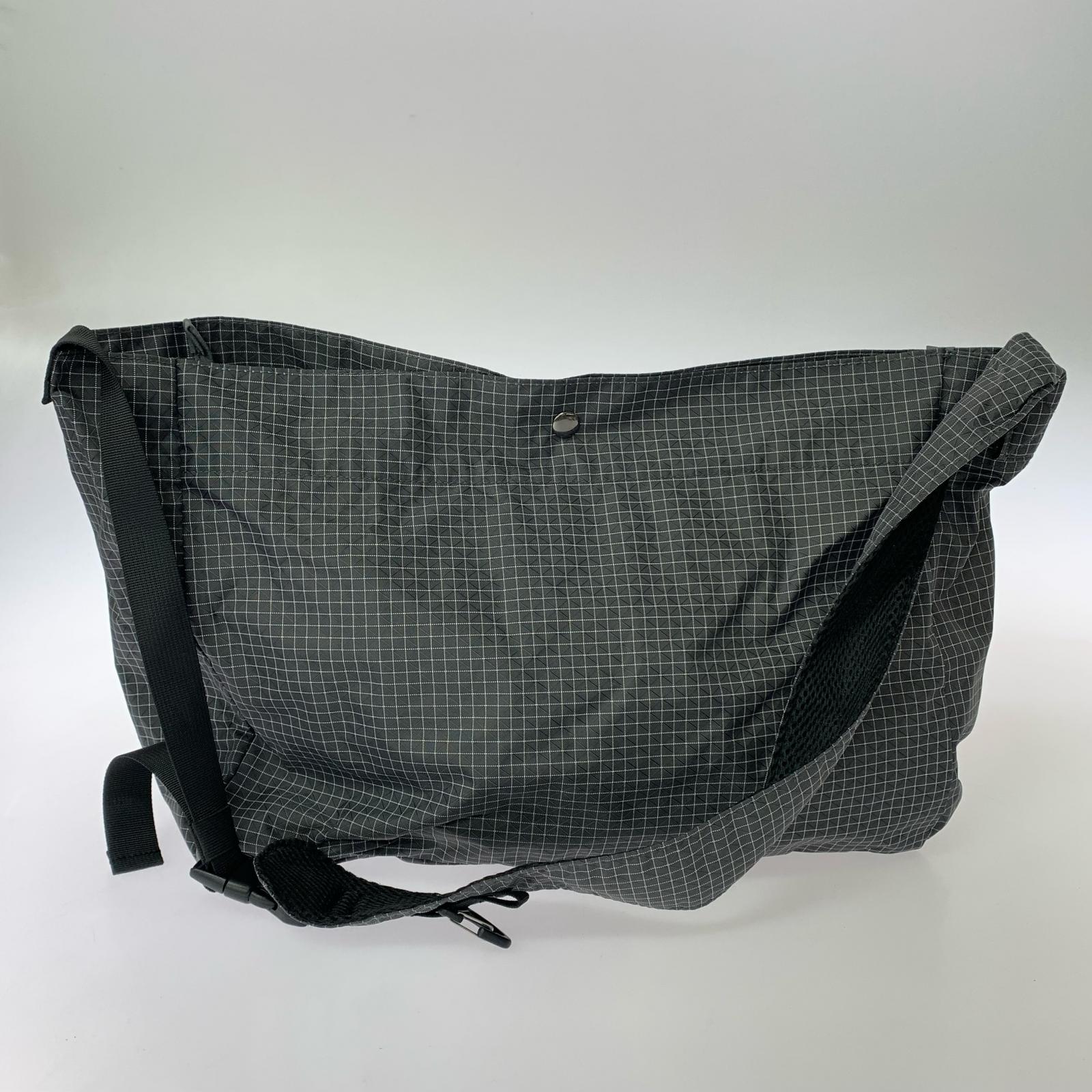 ショルダーバッグ PACKING リップストップ ブラック