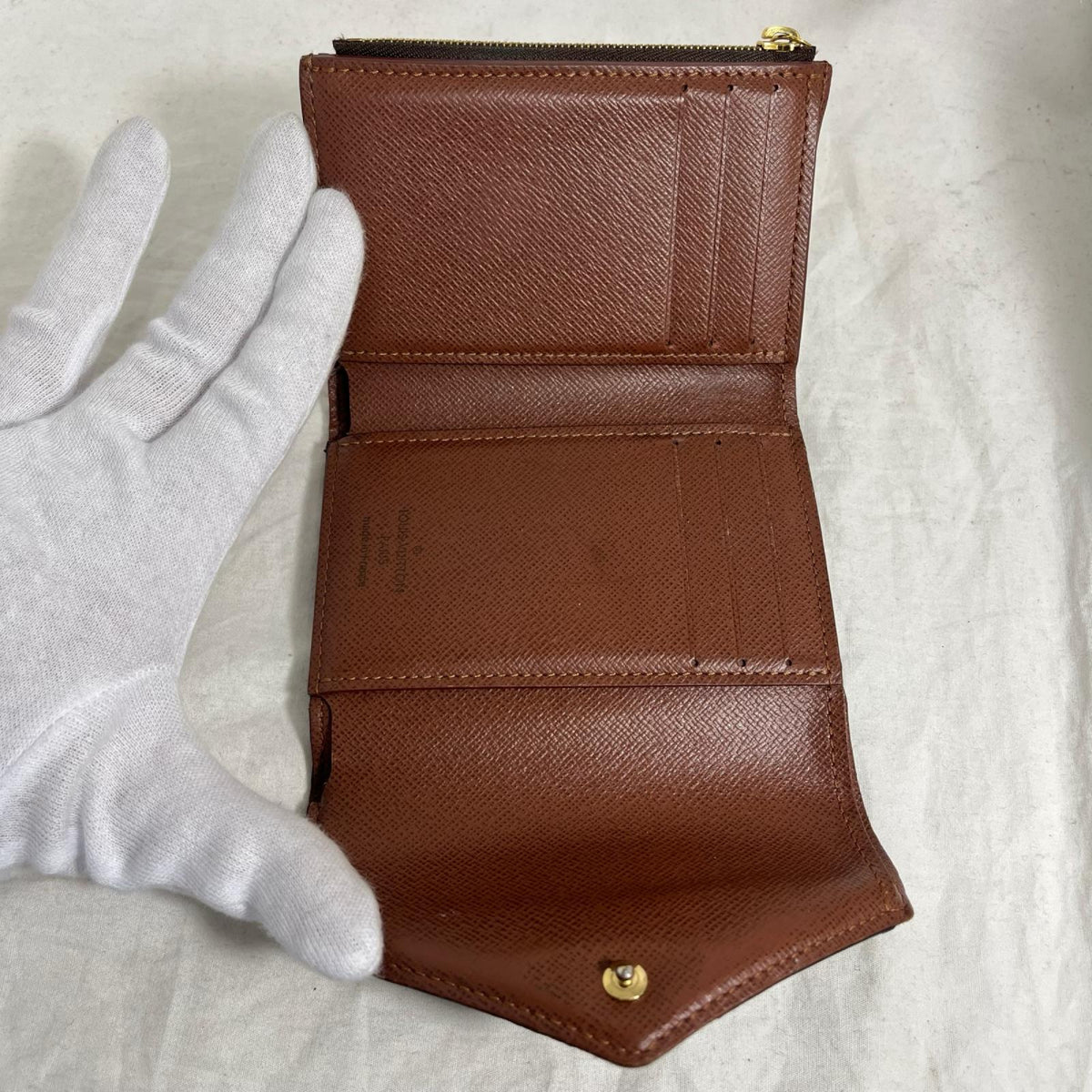 LV ポルトフォイユ ヴィクトリーヌ モノグラム