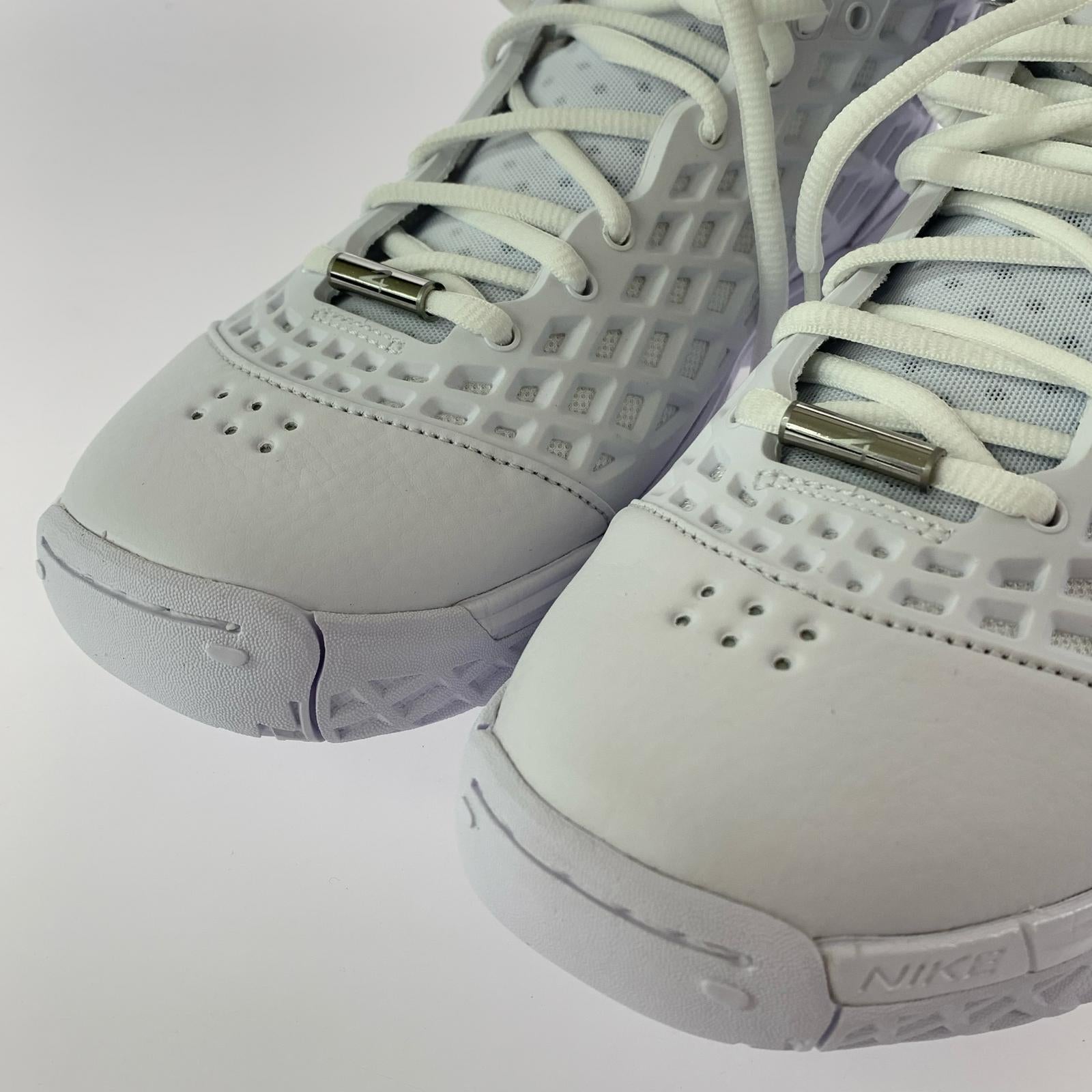 スニーカー KOBE III HALO WHITE 25.0cm 25cm (US7 UK6 1/2 EU40) ホワイト