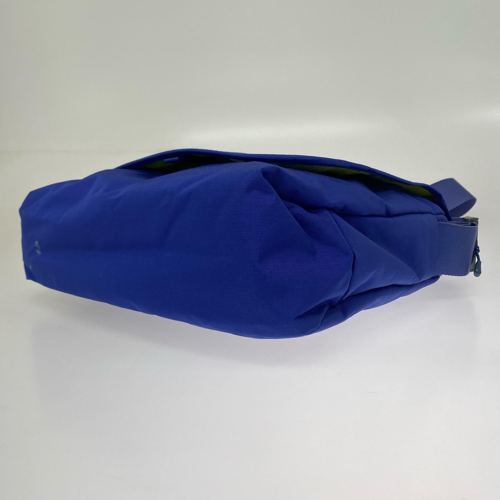 ショルダーバッグ mont-bell ショルダーバッグ