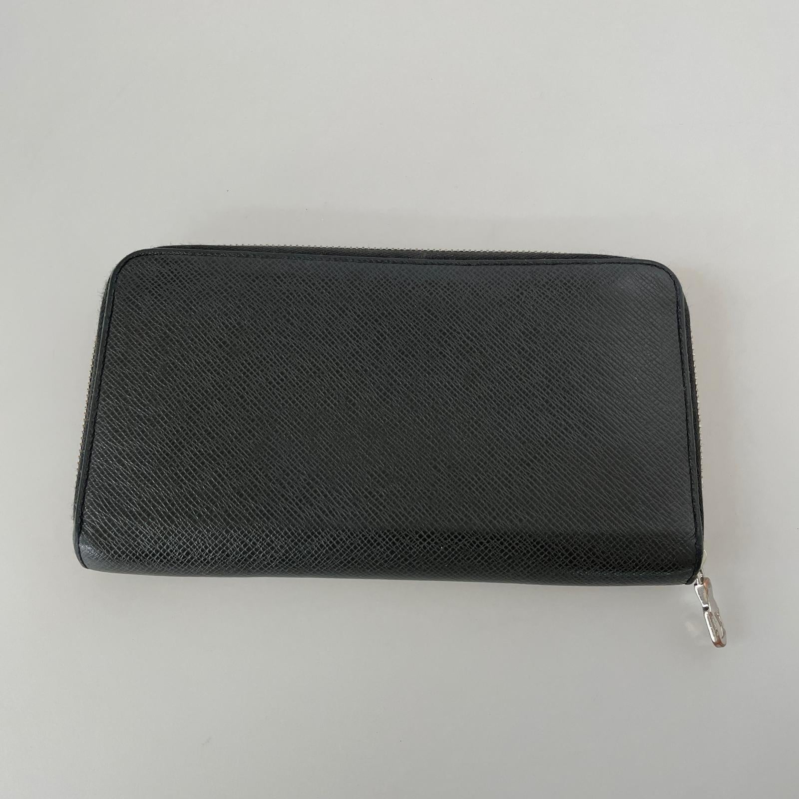 LV　タイガ ジッピーオーガナイザー M30056