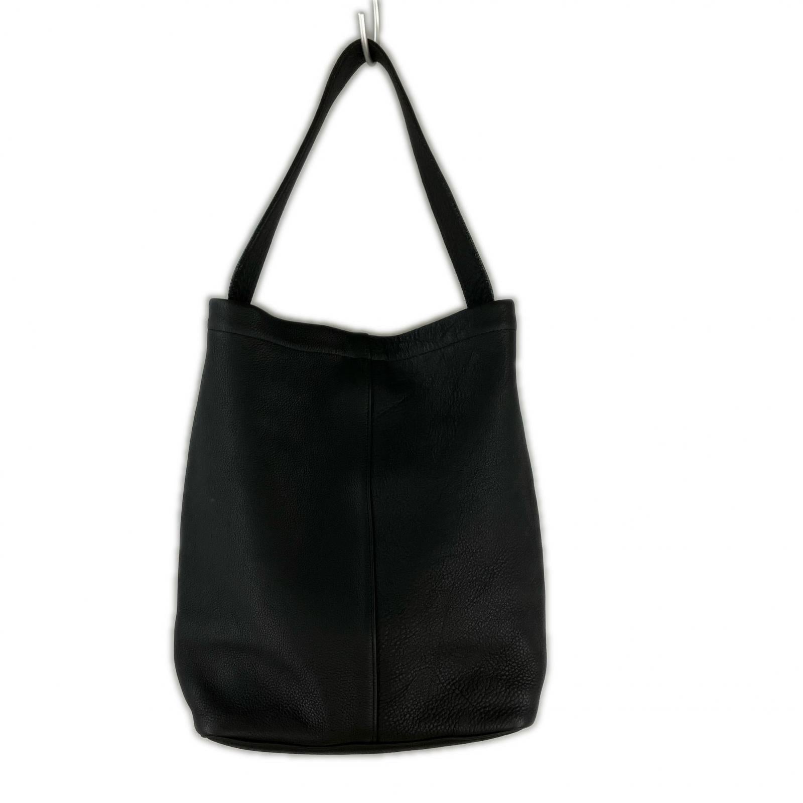 ショルダーバッグ ITTI レザー ショルダーバッグ MARY BUCKET SHOULDER ブラック