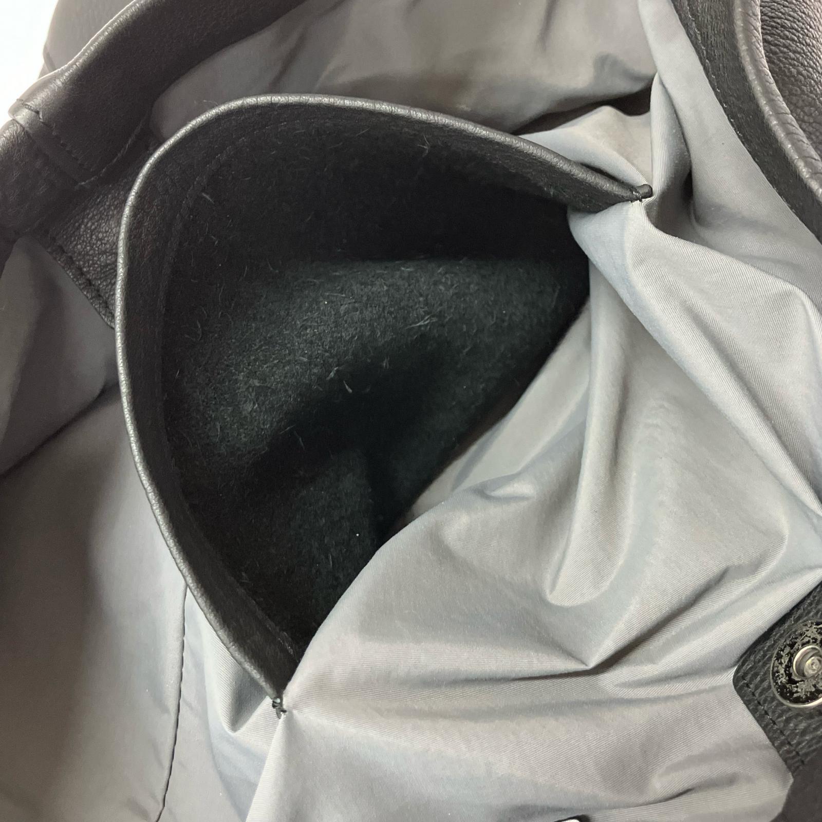 ショルダーバッグ ITTI レザー ショルダーバッグ MARY BUCKET SHOULDER ブラック