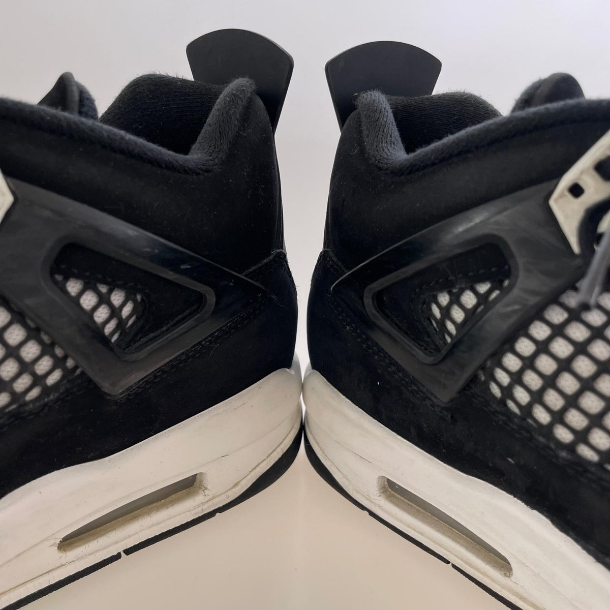 スニーカー Air Jordan 4 Retro White Thunder 27.5cm (US9 1/2 UK9 EU45) ブラック