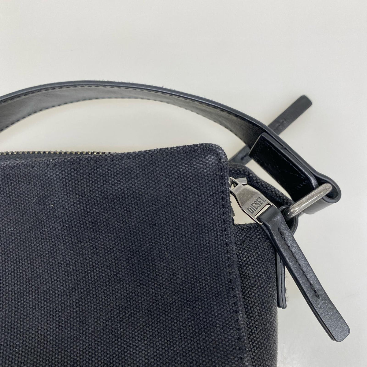 ショルダーバッグ DENIM CANVAS ブラック