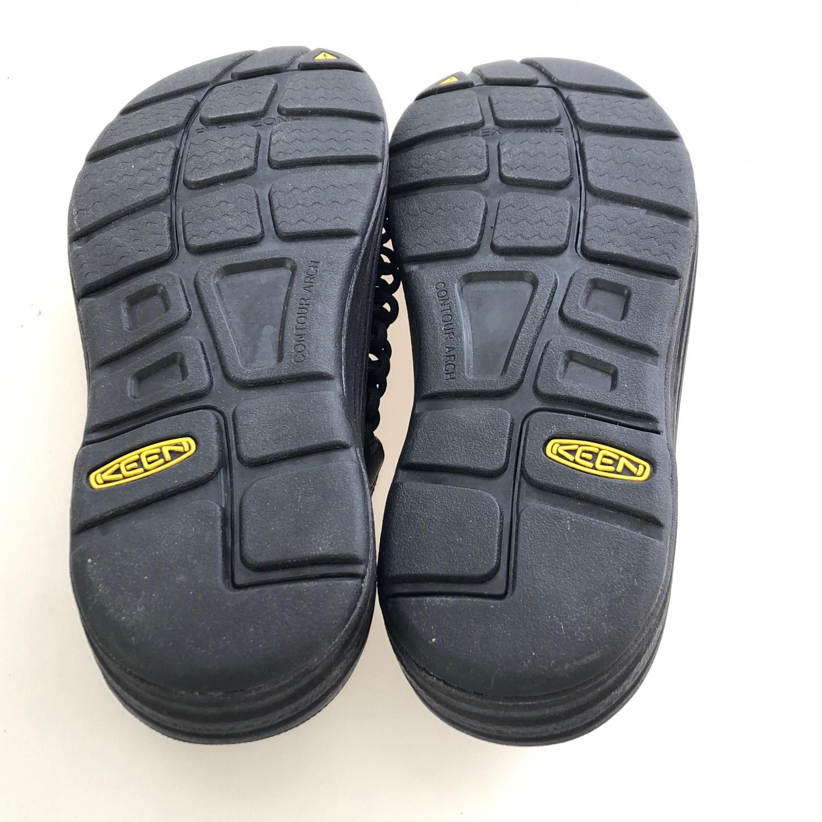 サンダル KEEN　オープンエアスニーカー 27cm (US9 UK8 1/2 EU44) ブラック