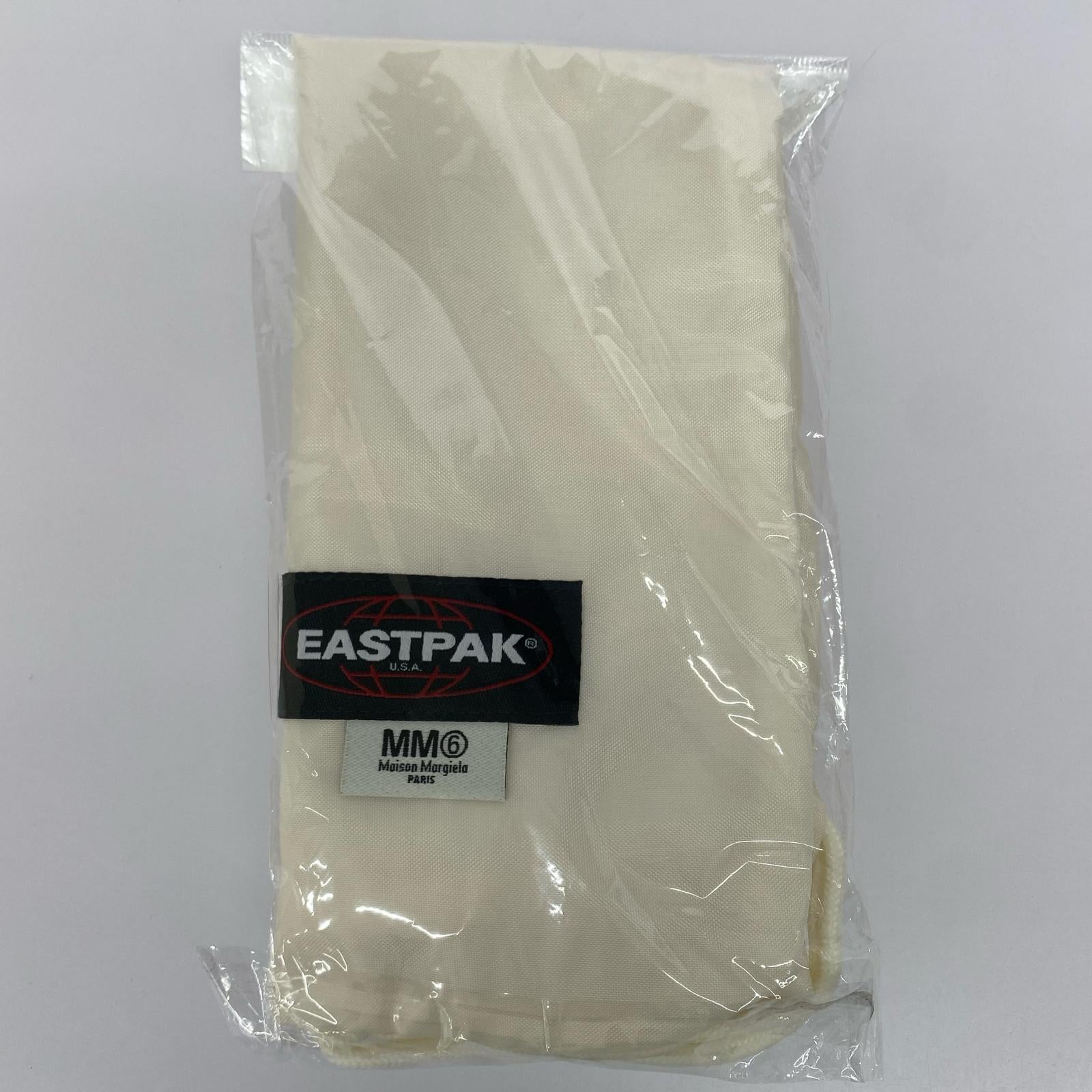 ショルダーバッグ ×EASTPAK 「ジャパニーズ」バック ホワイト