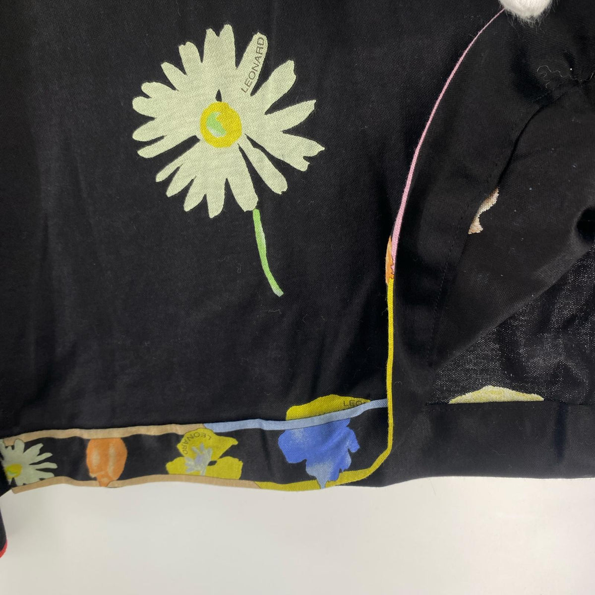 長袖Ｔシャツ LEONARD 総柄 ブラック