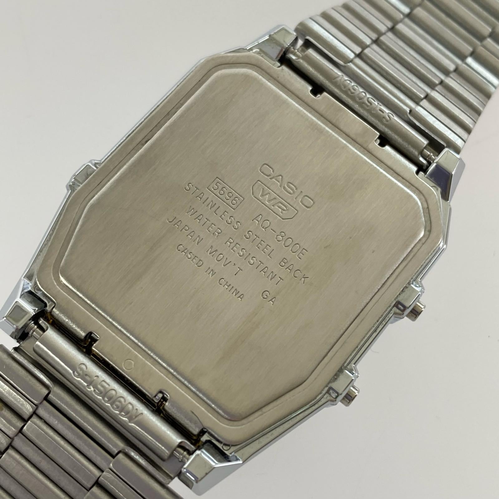 腕時計 AQ-800E シルバー