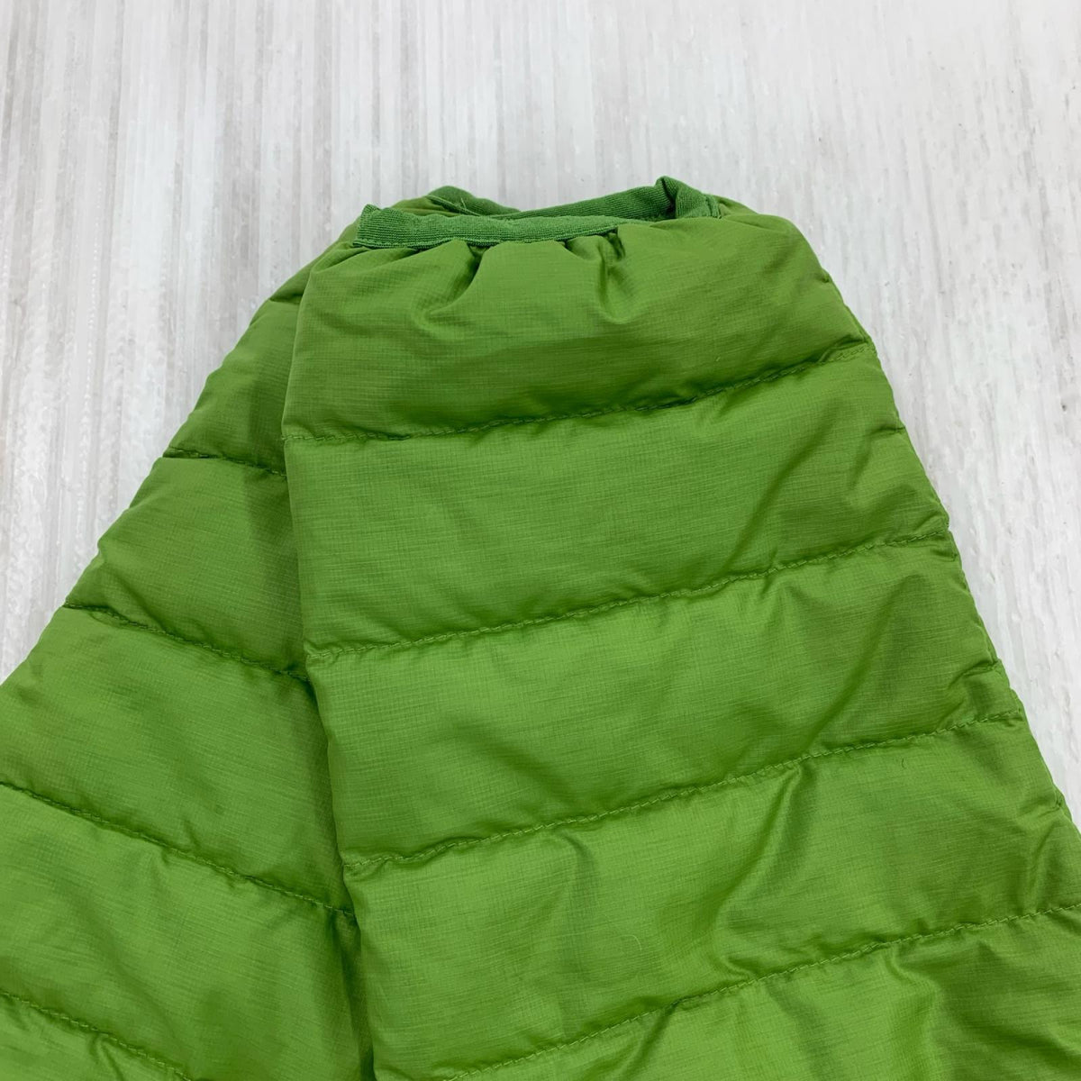 ダウンジャケット patagonia 00s Down Sweater 84673F7 ｹﾞｯｺｰｸﾞﾘｰﾝ (M) M グリーン
