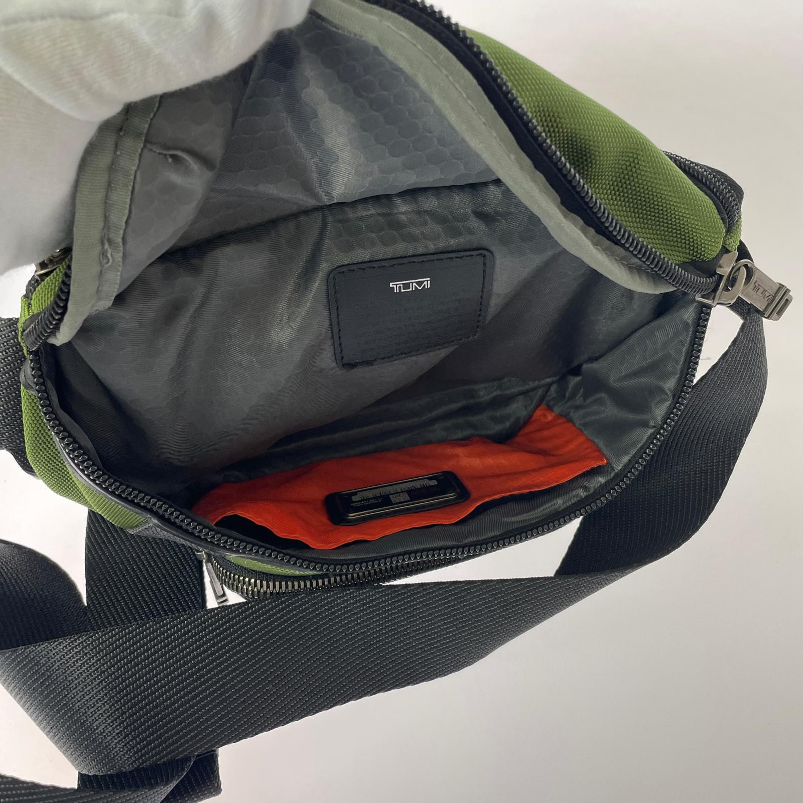 ボディバッグ ALPHA BRAVO Columbus Utility Pouch グリーン